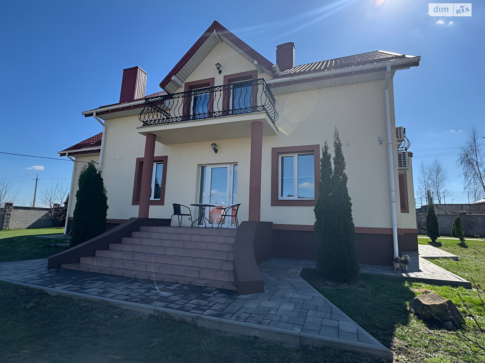 двухэтажный дом с гаражом, 218.4 кв. м, пеноблок. Продажа в Белой Кринице фото 1 двухэтажный дом с гаражом, 218.4 кв. м, пеноблок. Продажа в Белой Кринице фото 1