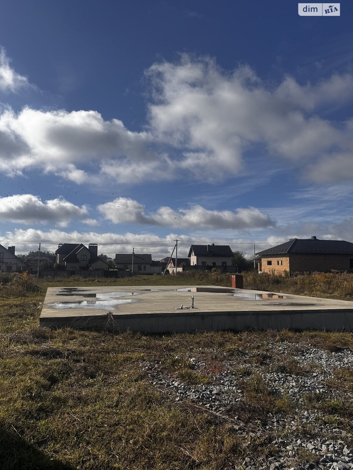 одноэтажный дом с гаражом, 120 кв. м, кирпич. Продажа в Белой Кринице фото 1