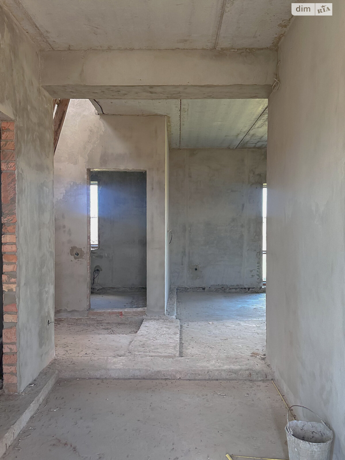 двухэтажный дом с гаражом, 215 кв. м, кирпич. Продажа в Белой Кринице фото 1 двухэтажный дом с гаражом, 215 кв. м, кирпич. Продажа в Белой Кринице фото 1