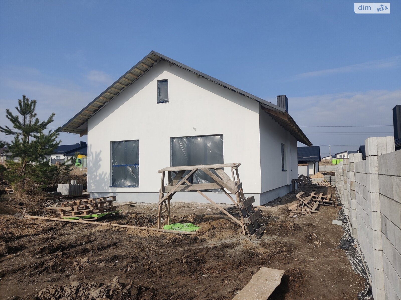 одноповерховий будинок з мансардою, 100 кв. м, піноблок. Продаж у Білій Криниці фото 1 одноповерховий будинок з мансардою, 100 кв. м, піноблок. Продаж у Білій Криниці фото 1