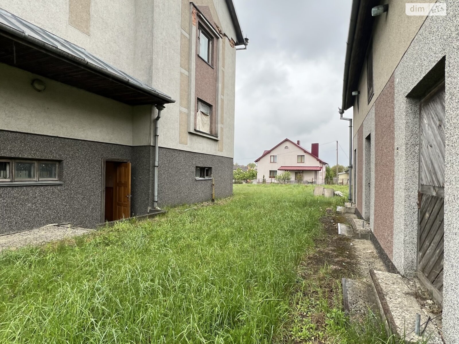 двухэтажный дом, 311.4 кв. м, кирпич. Продажа в Белой Кринице фото 1 двухэтажный дом, 311.4 кв. м, кирпич. Продажа в Белой Кринице фото 1