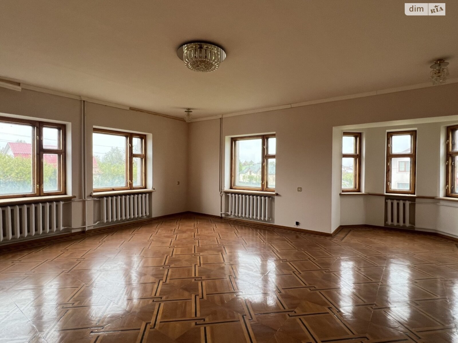 двухэтажный дом, 311.4 кв. м, кирпич. Продажа в Белой Кринице фото 1 двухэтажный дом, 311.4 кв. м, кирпич. Продажа в Белой Кринице фото 1