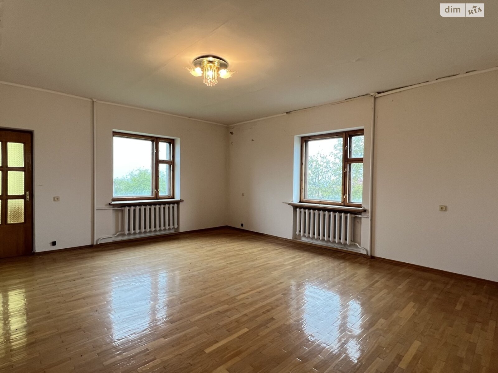 двухэтажный дом, 311.4 кв. м, кирпич. Продажа в Белой Кринице фото 1 двухэтажный дом, 311.4 кв. м, кирпич. Продажа в Белой Кринице фото 1