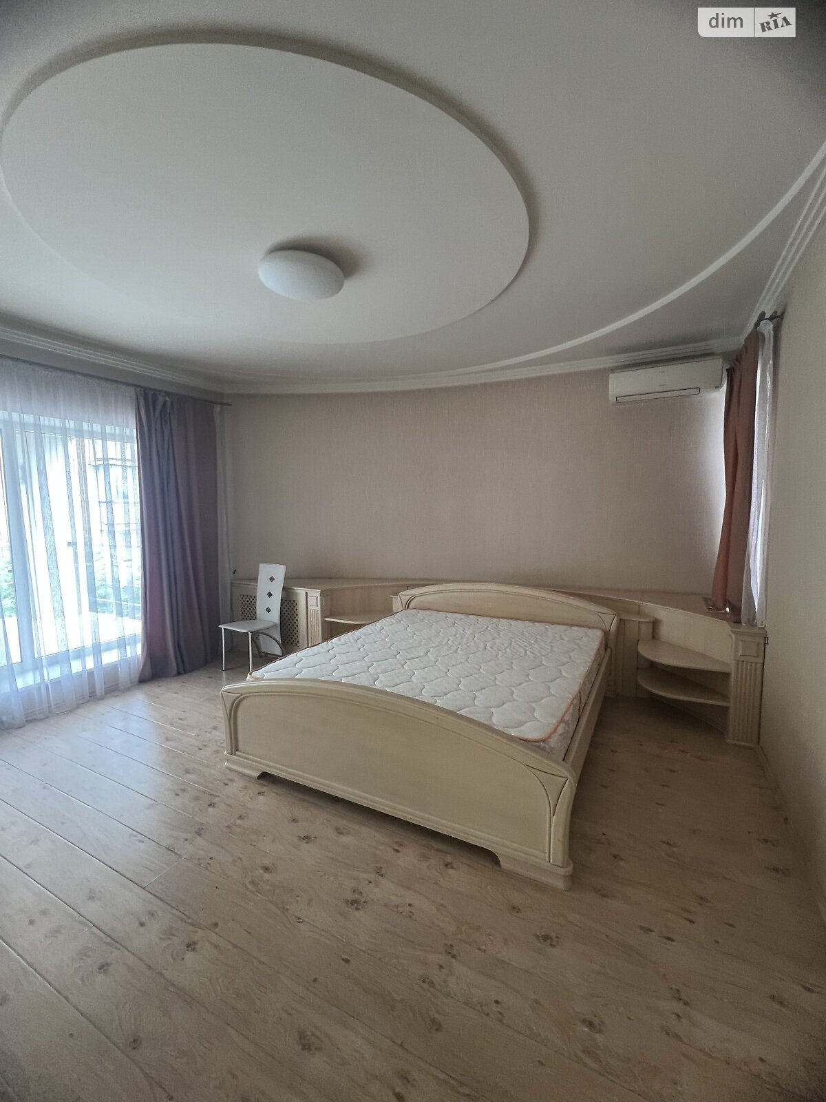 двоповерховий будинок з гаражем, 350 кв. м, кирпич. Продаж в Білій Церкві, район ДНС фото 1 двоповерховий будинок з гаражем, 350 кв. м, кирпич. Продаж в Білій Церкві, район ДНС фото 1