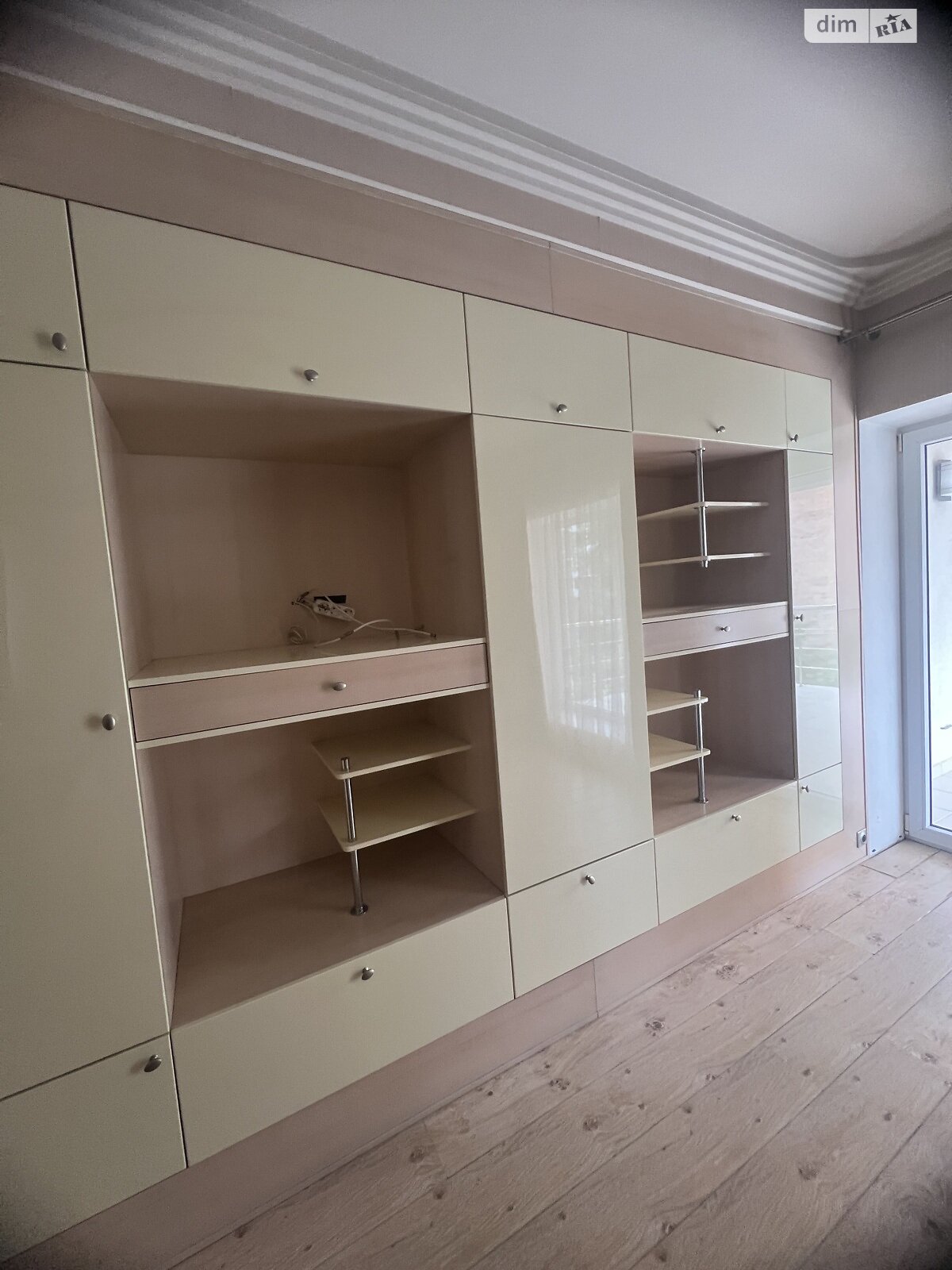 двоповерховий будинок з гаражем, 350 кв. м, кирпич. Продаж в Білій Церкві, район ДНС фото 1 двоповерховий будинок з гаражем, 350 кв. м, кирпич. Продаж в Білій Церкві, район ДНС фото 1