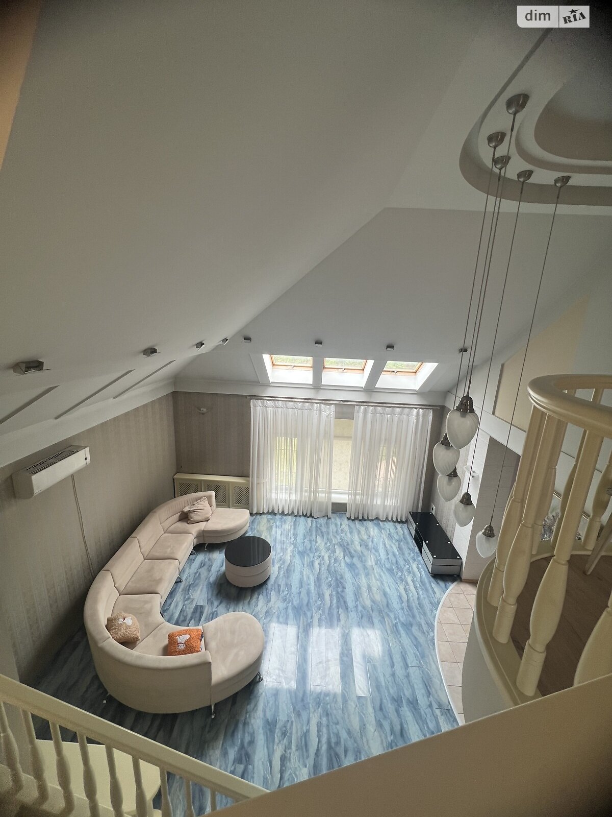двоповерховий будинок з гаражем, 350 кв. м, кирпич. Продаж в Білій Церкві, район ДНС фото 1 двоповерховий будинок з гаражем, 350 кв. м, кирпич. Продаж в Білій Церкві, район ДНС фото 1