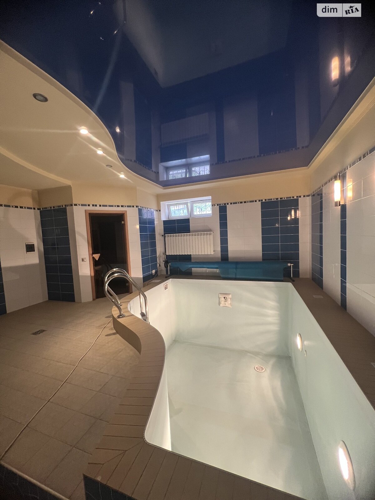 двоповерховий будинок з гаражем, 350 кв. м, кирпич. Продаж в Білій Церкві, район ДНС фото 1 двоповерховий будинок з гаражем, 350 кв. м, кирпич. Продаж в Білій Церкві, район ДНС фото 1