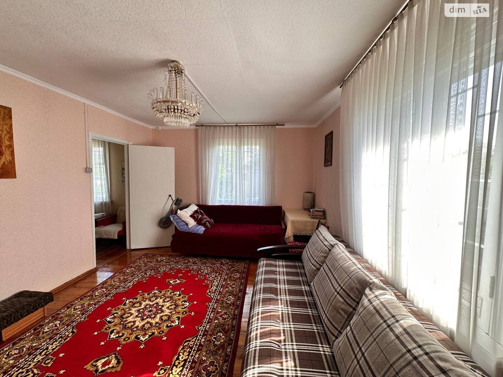 двухэтажный дом с отоплением, 60 кв. м, кирпич. Продажа в Белой Церкви район Гаек фото 1 двухэтажный дом с отоплением, 60 кв. м, кирпич. Продажа в Белой Церкви район Гаек фото 1