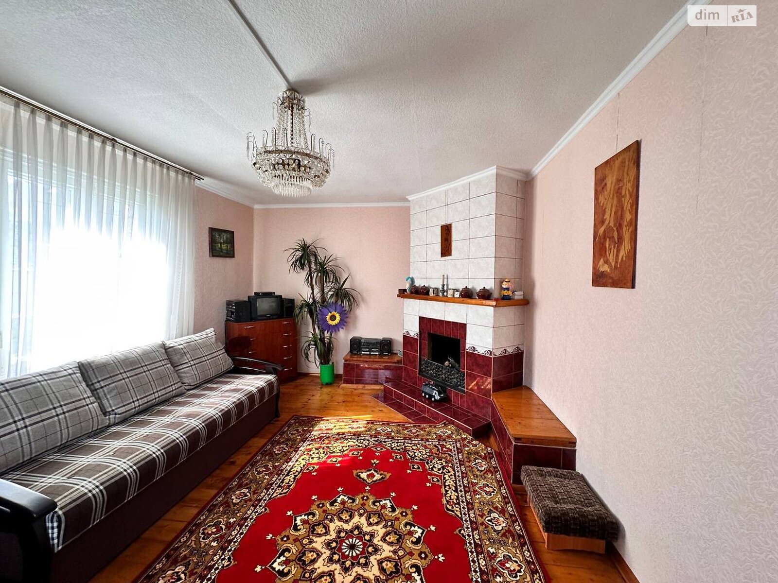 двухэтажный дом с отоплением, 60 кв. м, кирпич. Продажа в Белой Церкви район Гаек фото 1 двухэтажный дом с отоплением, 60 кв. м, кирпич. Продажа в Белой Церкви район Гаек фото 1