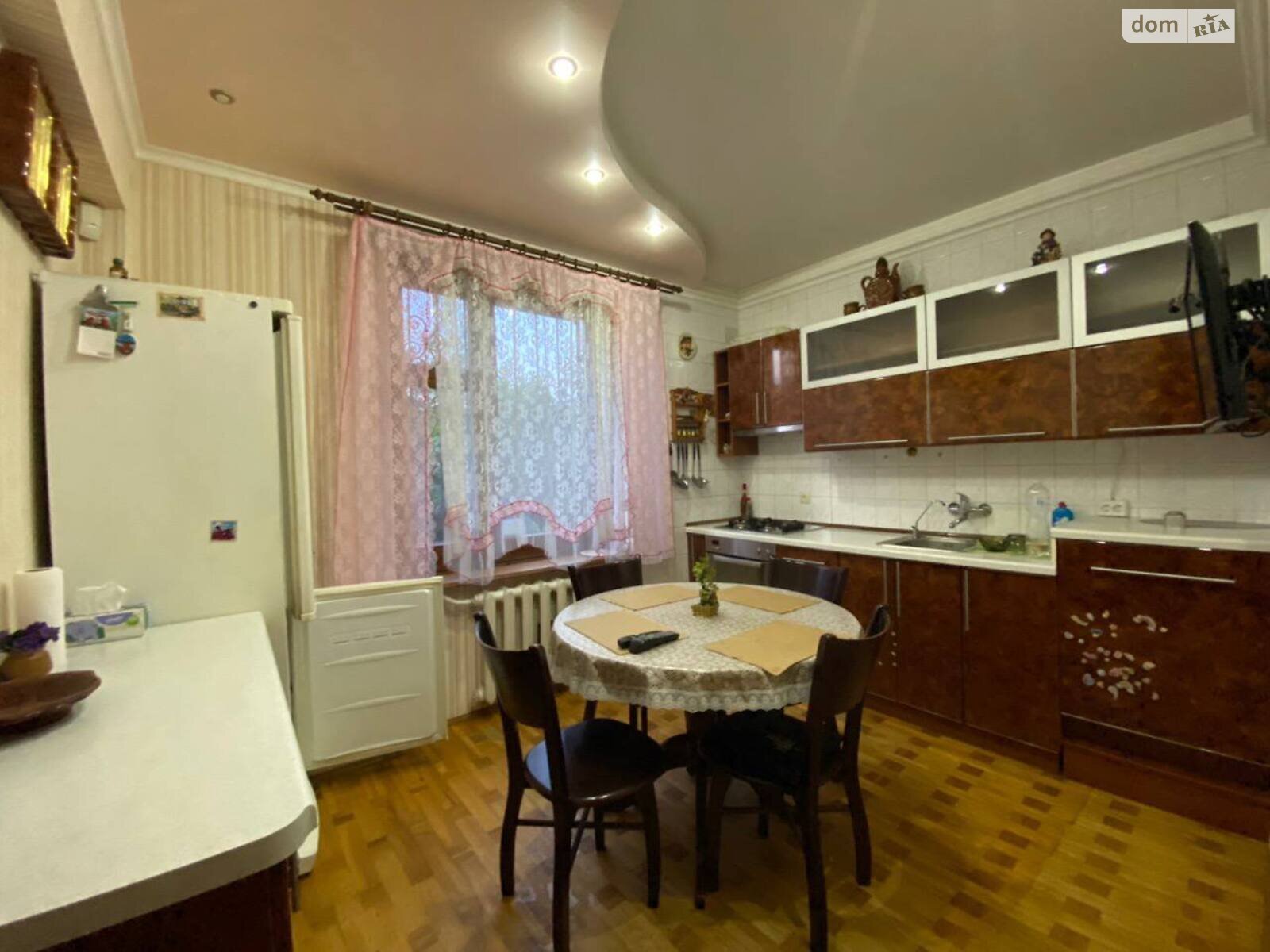 двоповерховий будинок з гаражем, 175 кв. м, цегла. Продаж в Білій Церкві, район Залізничне селище фото 1