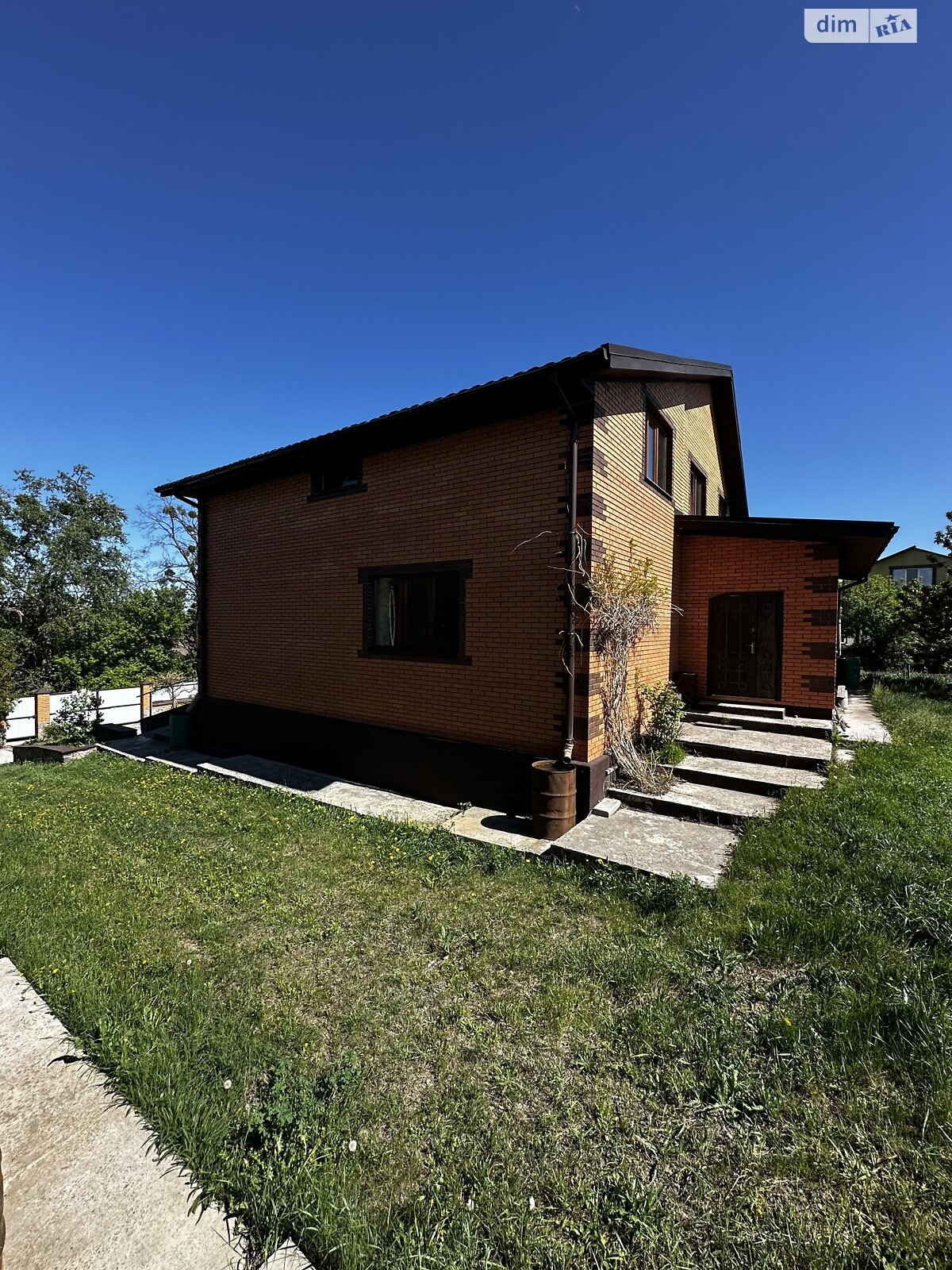 двухэтажный дом с верандой, 260 кв. м, кирпич. Продажа в Белой Церкви район Таращанский фото 1 двухэтажный дом с верандой, 260 кв. м, кирпич. Продажа в Белой Церкви район Таращанский фото 1