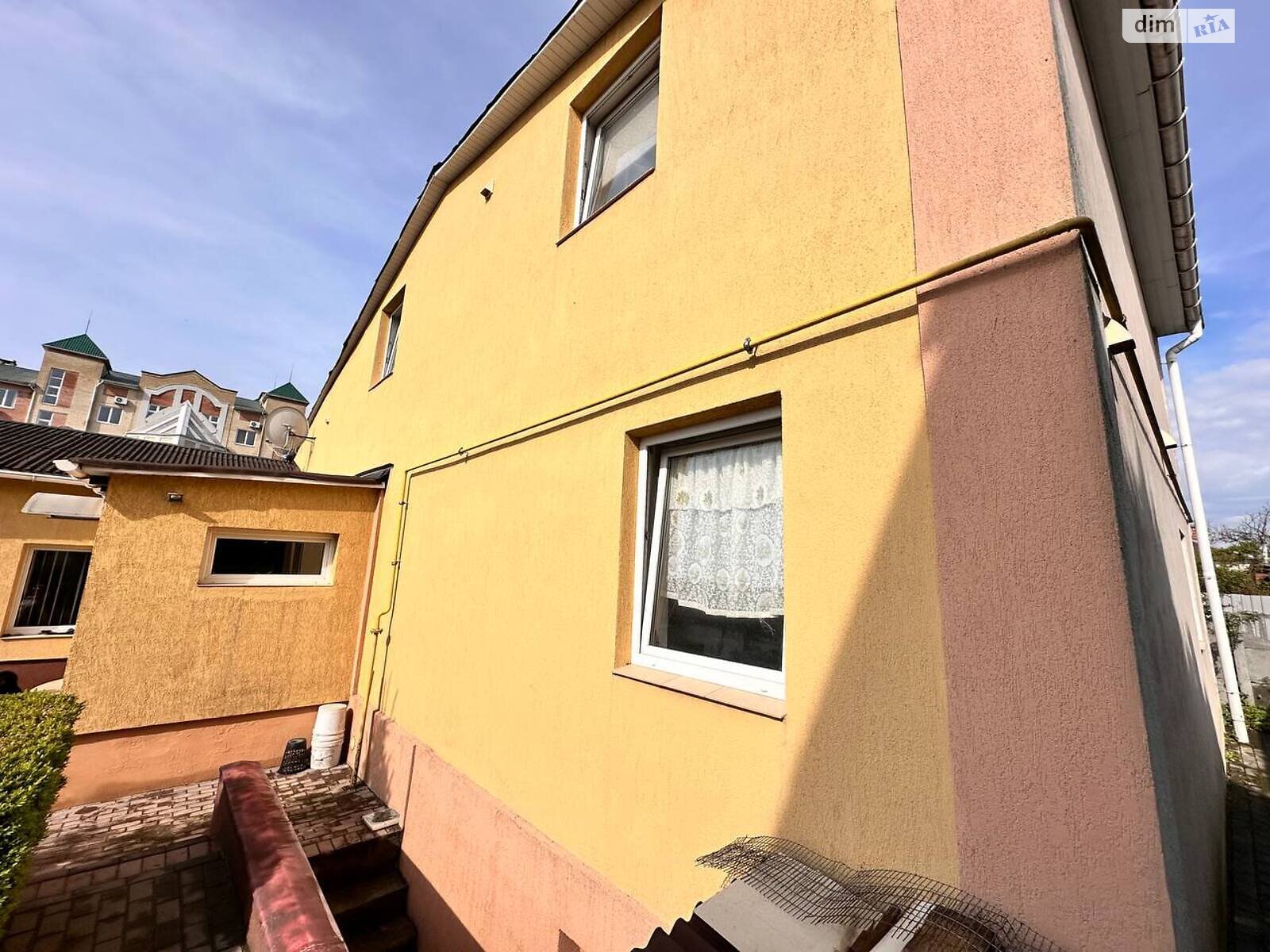 двухэтажный дом с отоплением, 278.1 кв. м, кирпич. Продажа в Белой Церкви район Центр фото 1