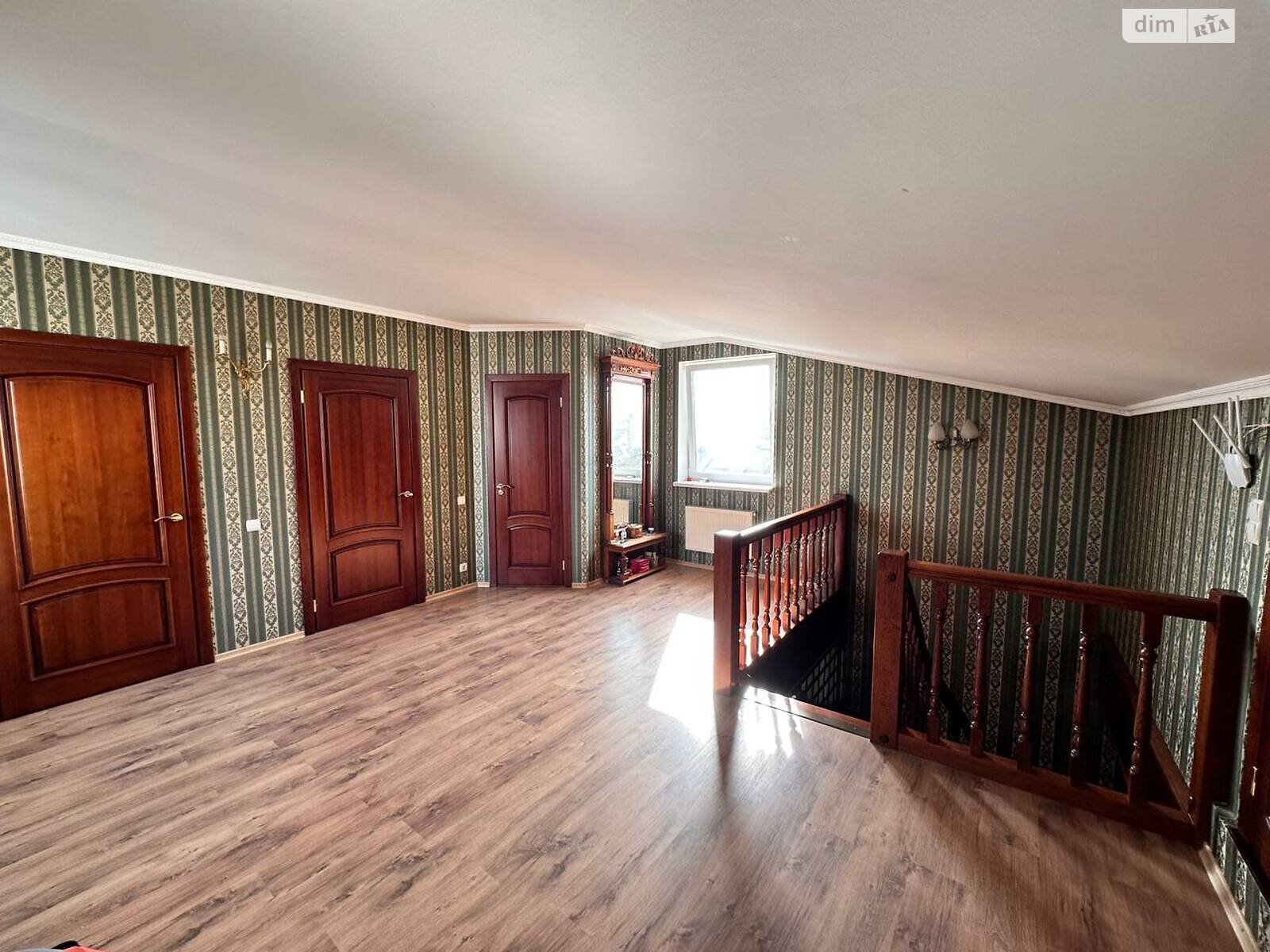 двухэтажный дом с отоплением, 278.1 кв. м, кирпич. Продажа в Белой Церкви район Центр фото 1