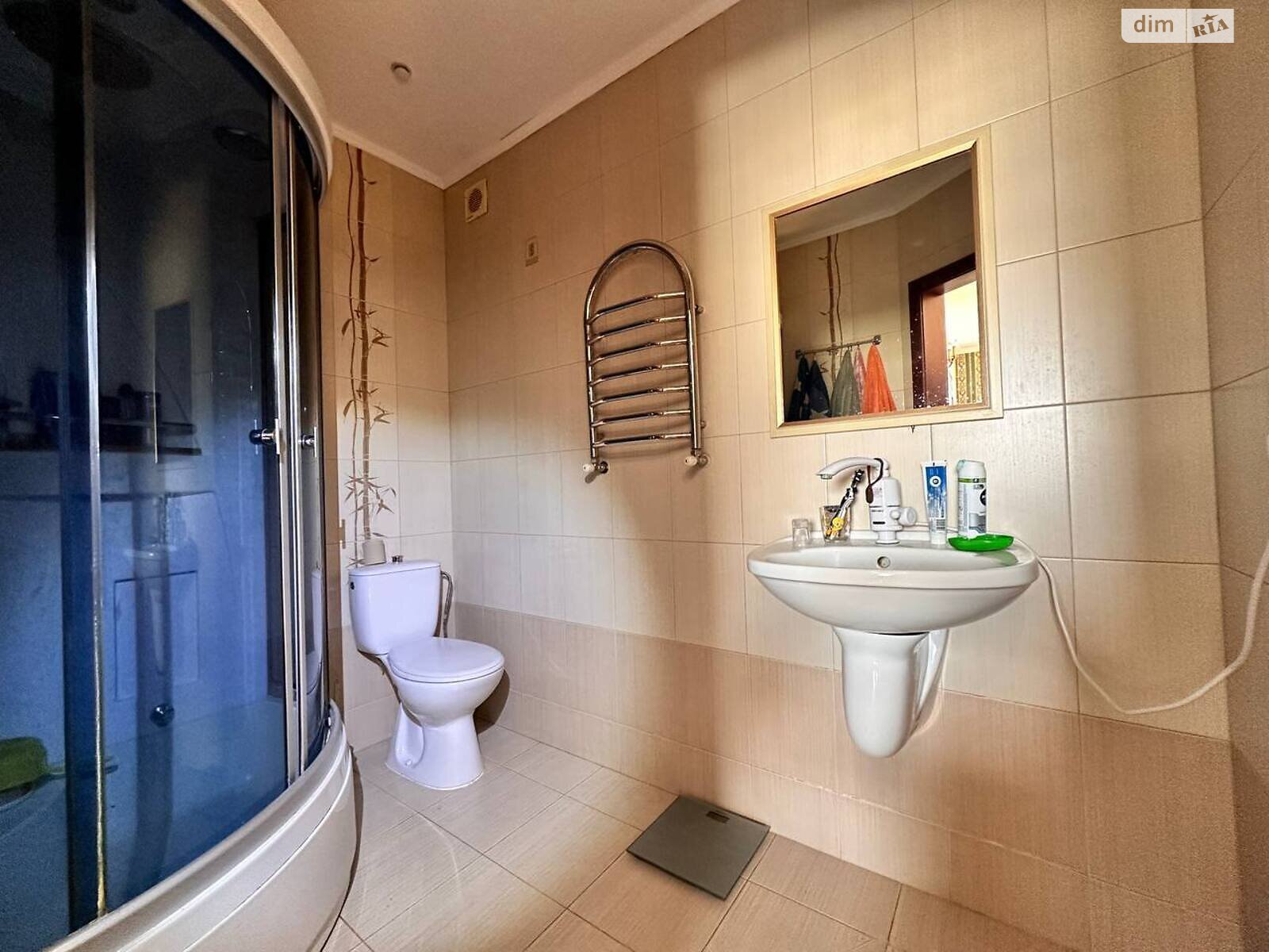 двухэтажный дом с отоплением, 278.1 кв. м, кирпич. Продажа в Белой Церкви район Центр фото 1