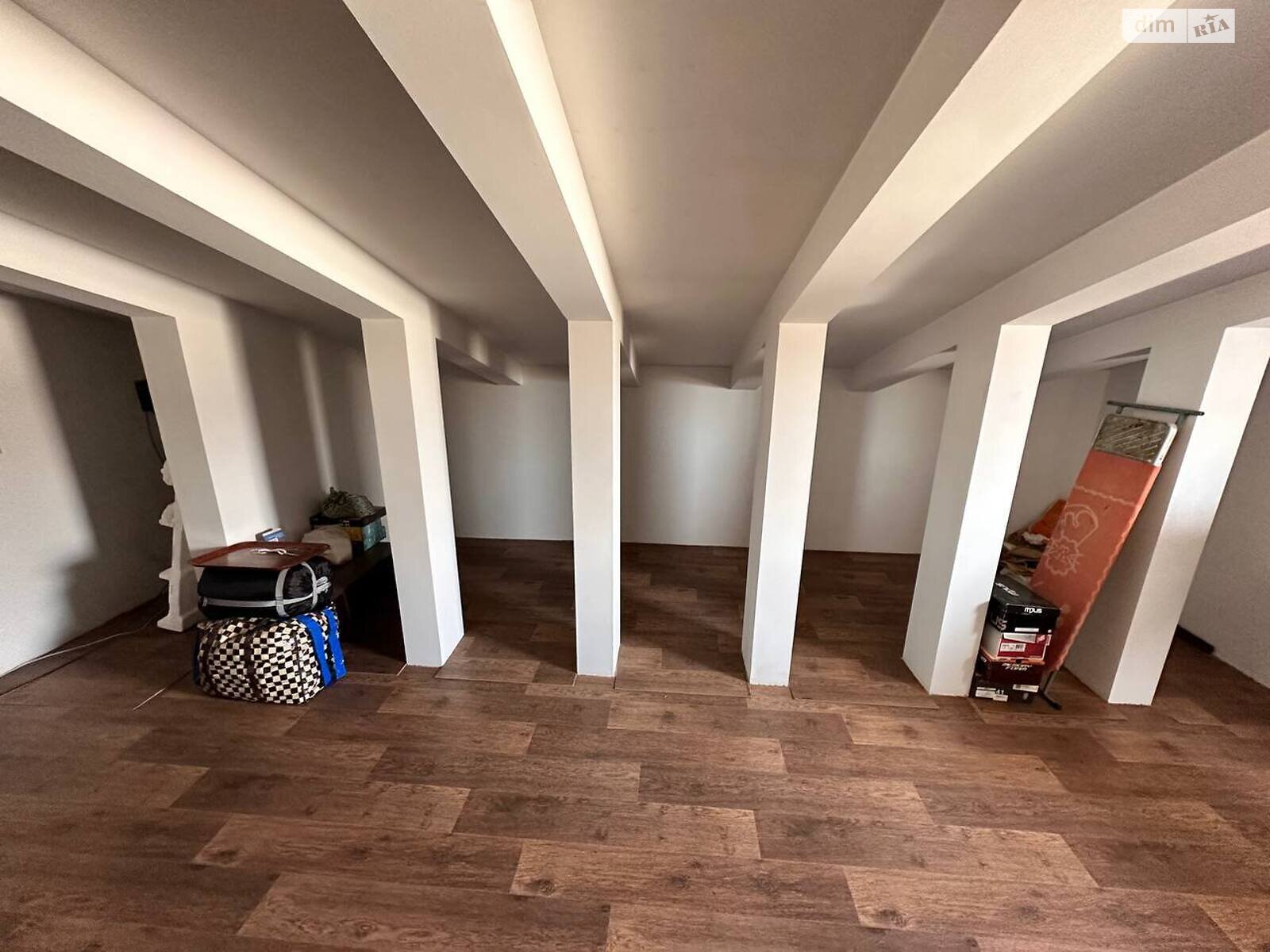 двухэтажный дом с отоплением, 278.1 кв. м, кирпич. Продажа в Белой Церкви район Центр фото 1