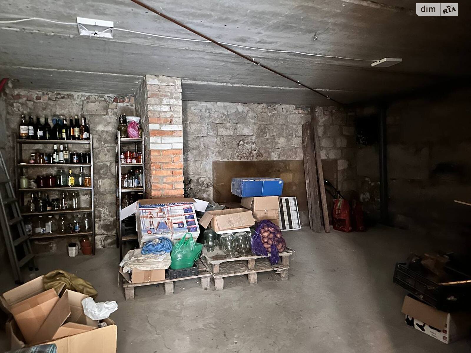 двухэтажный дом с отоплением, 278.1 кв. м, кирпич. Продажа в Белой Церкви район Центр фото 1