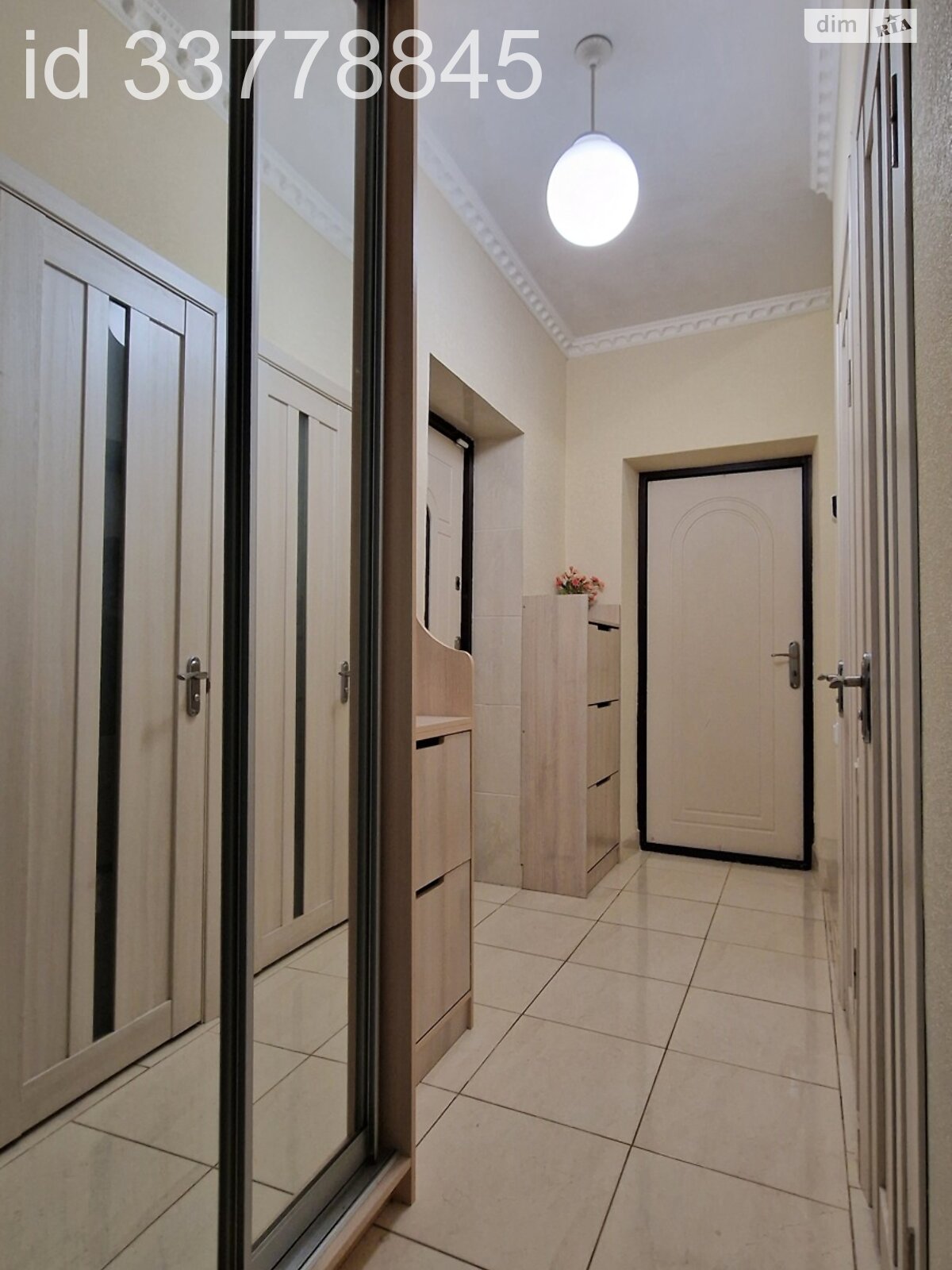 двухэтажный дом с отоплением, 90 кв. м, кирпич. Продажа в Белой Церкви район Центр фото 1