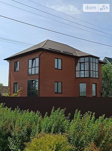 двухэтажный дом с камином, 245 кв. м, ракушечник (ракушняк). Продажа в Узине (Киевская обл.) фото 1 двухэтажный дом с камином, 245 кв. м, ракушечник (ракушняк). Продажа в Узине (Киевская обл.) фото 1