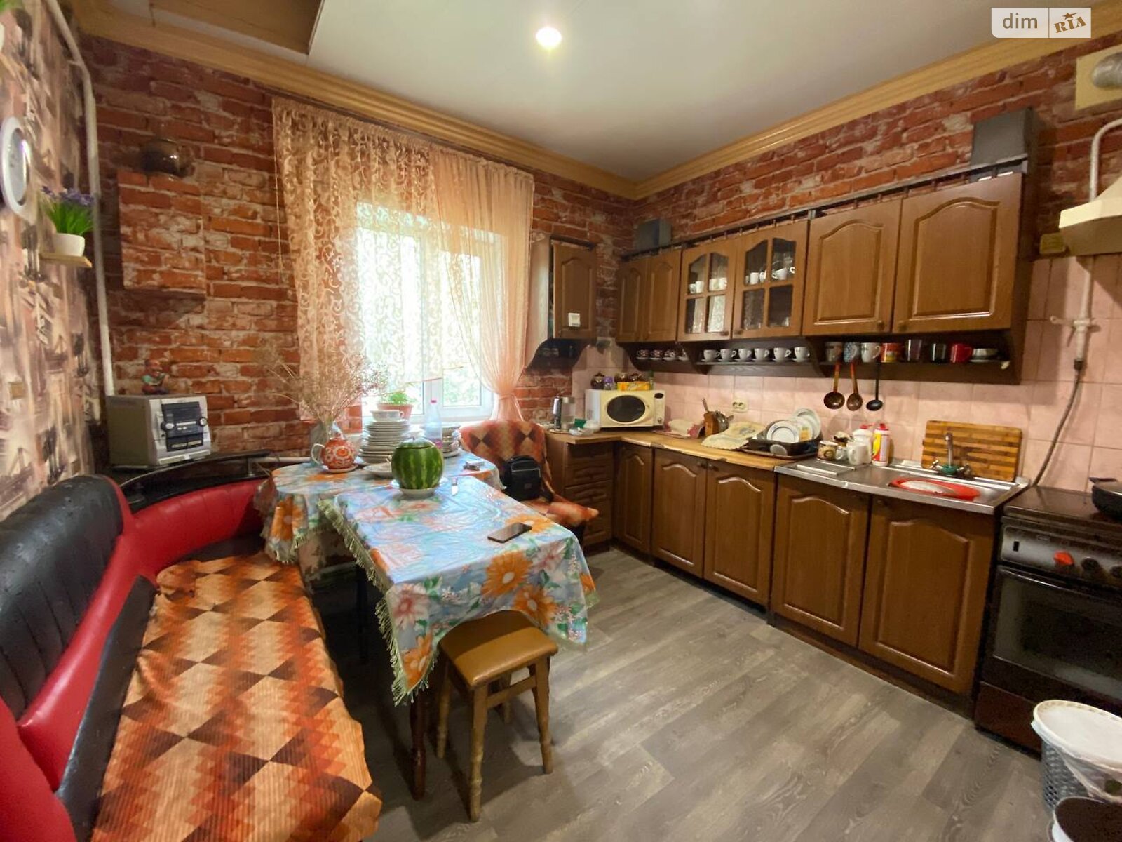 одноэтажный дом с верандой, 80 кв. м, кирпич. Продажа в Белой Церкви район Вокзальная фото 1 одноэтажный дом с верандой, 80 кв. м, кирпич. Продажа в Белой Церкви район Вокзальная фото 1