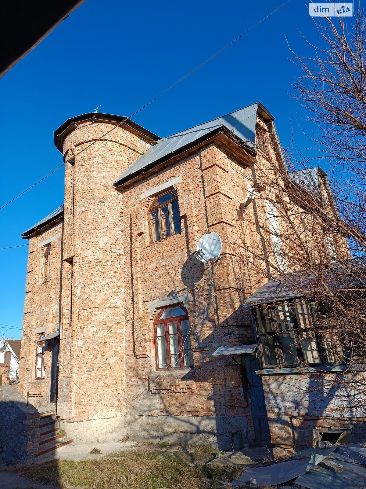 четырехэтажный дом с гаражом, 450 кв. м, кирпич. Продажа в Белой Церкви район Заречье фото 1 четырехэтажный дом с гаражом, 450 кв. м, кирпич. Продажа в Белой Церкви район Заречье фото 1