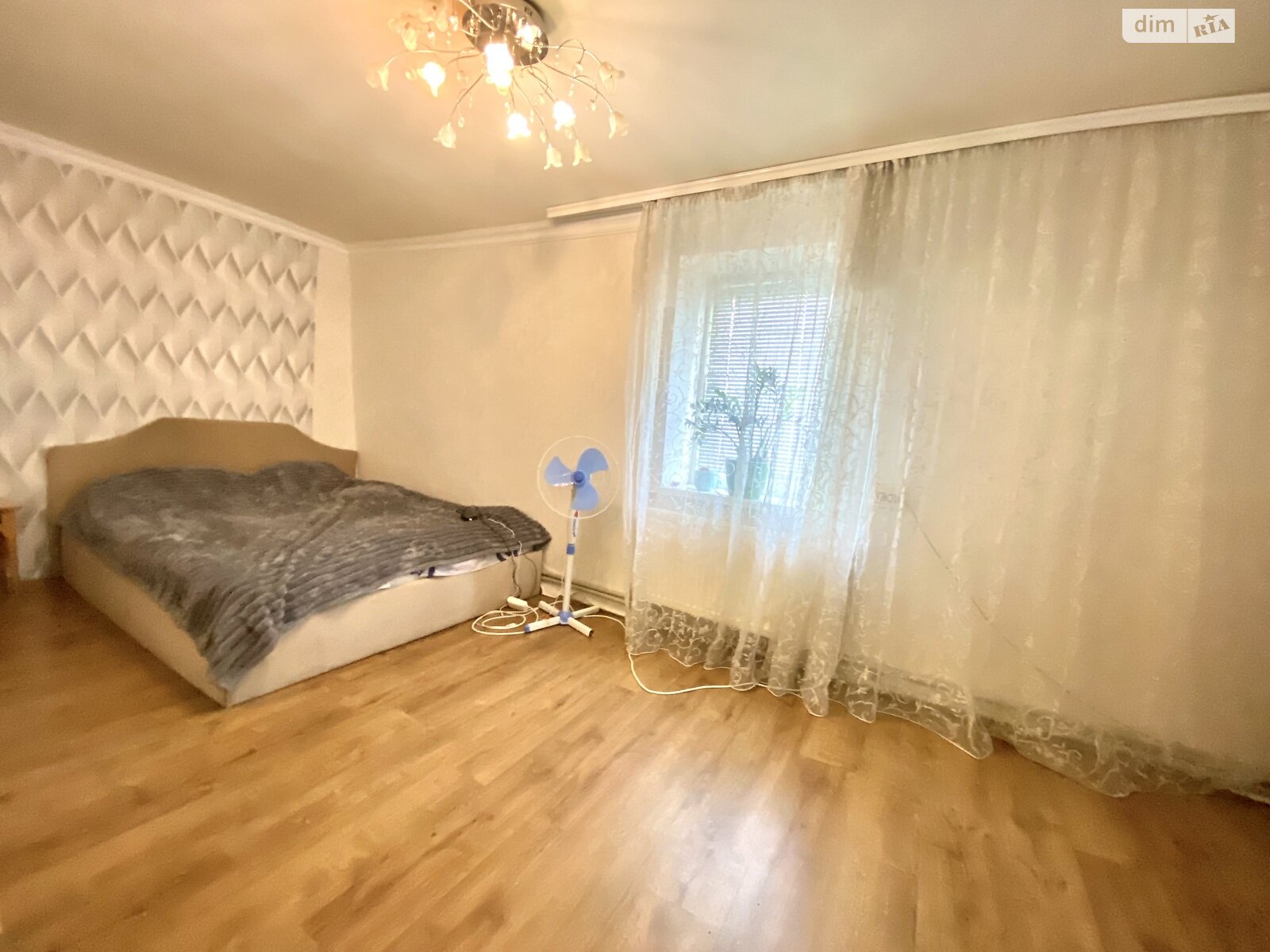 одноэтажный дом с гаражом, 64.5 кв. м, дерево и кирпич. Продажа в Белой Церкви район Заречье фото 1 одноэтажный дом с гаражом, 64.5 кв. м, дерево и кирпич. Продажа в Белой Церкви район Заречье фото 1