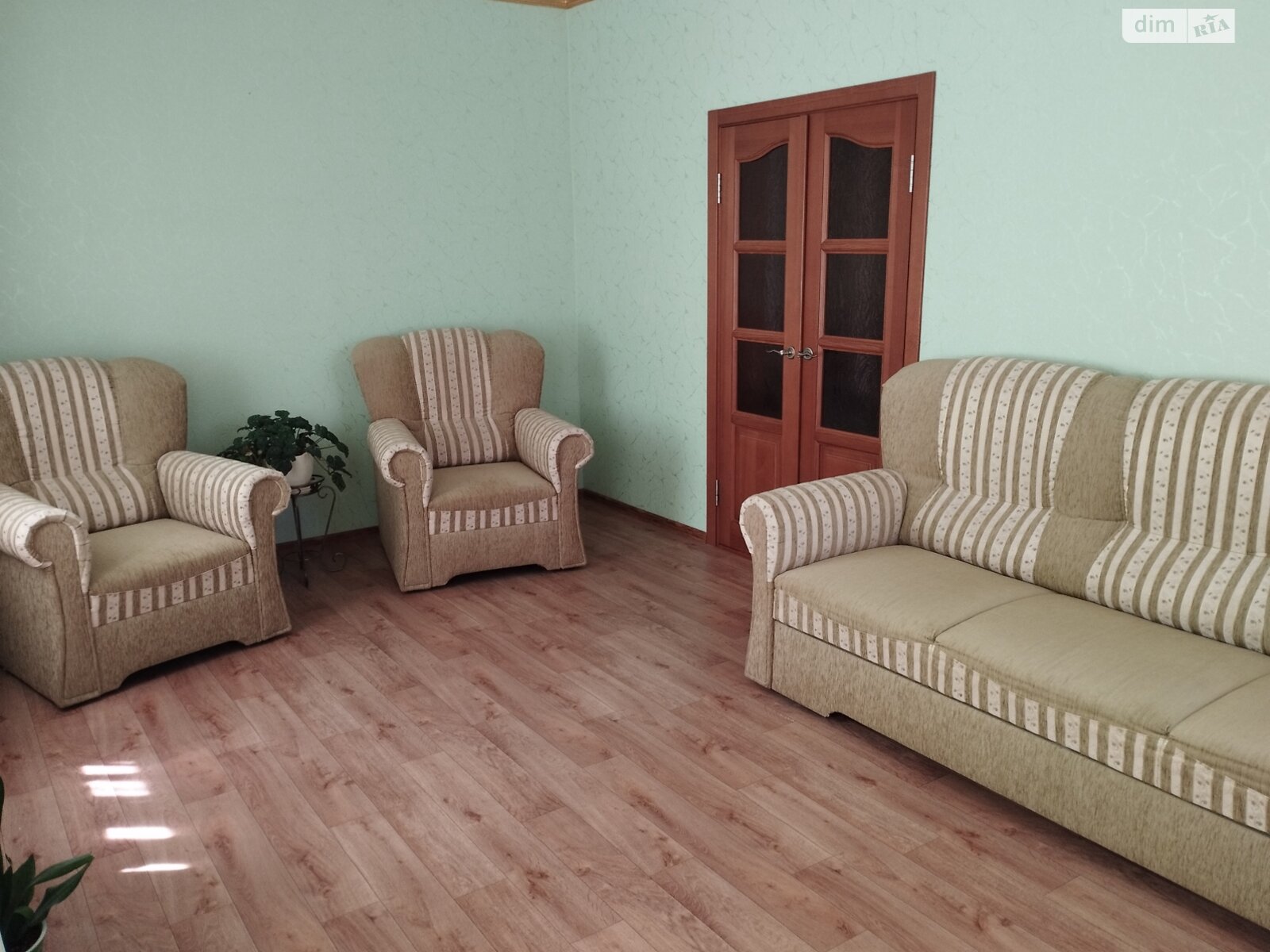 одноэтажный дом с гаражом, 92.6 кв. м, кирпич. Продажа в Белецковке фото 1 одноэтажный дом с гаражом, 92.6 кв. м, кирпич. Продажа в Белецковке фото 1