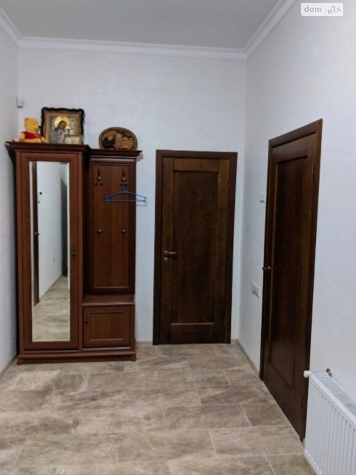 трехэтажный дом, 300 кв. м, кирпич. Продажа в Затоке фото 1