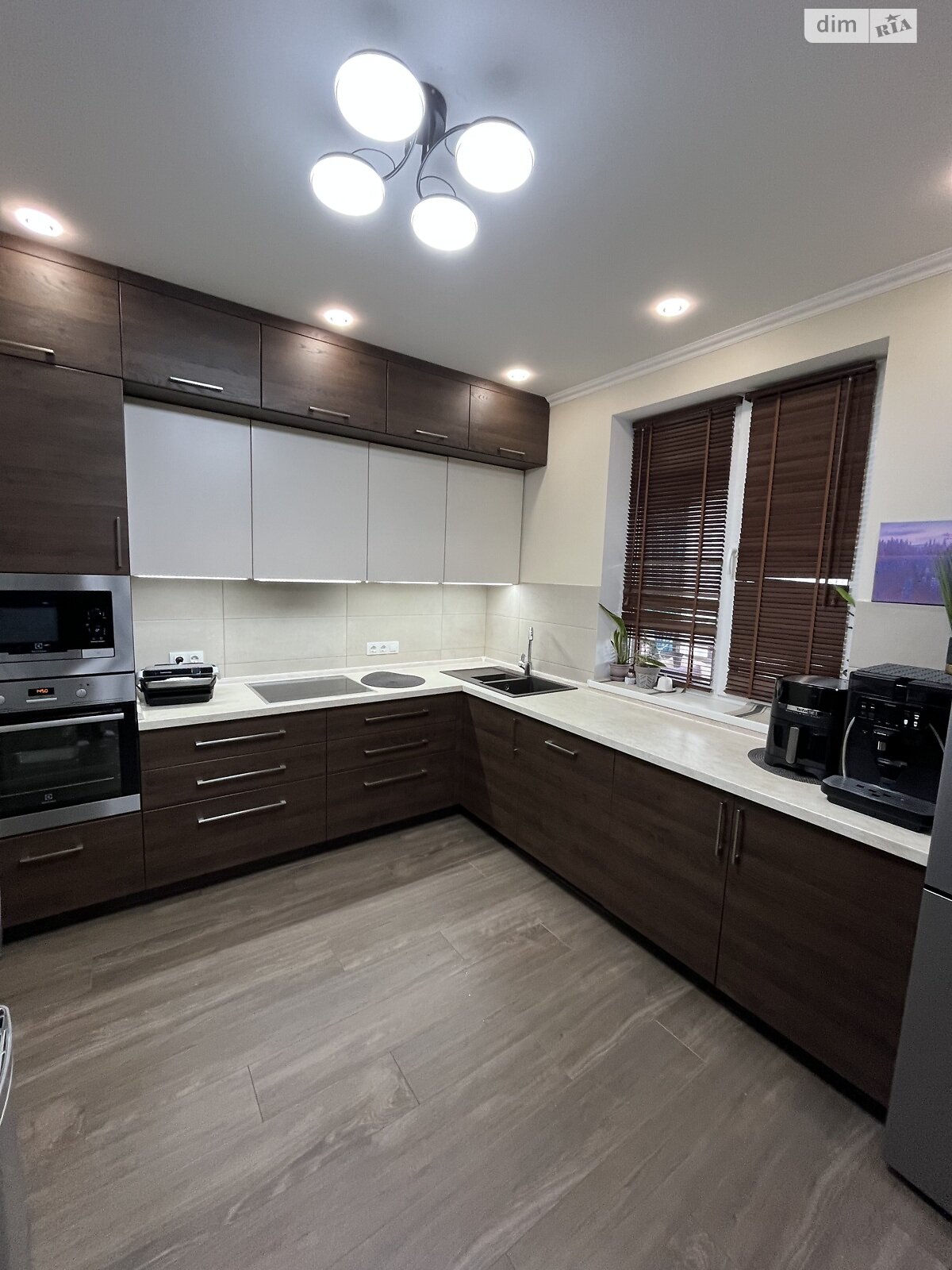 двухэтажный дом с верандой, 125 кв. м, газобетон. Продажа в Белогородке фото 1 двухэтажный дом с верандой, 125 кв. м, газобетон. Продажа в Белогородке фото 1