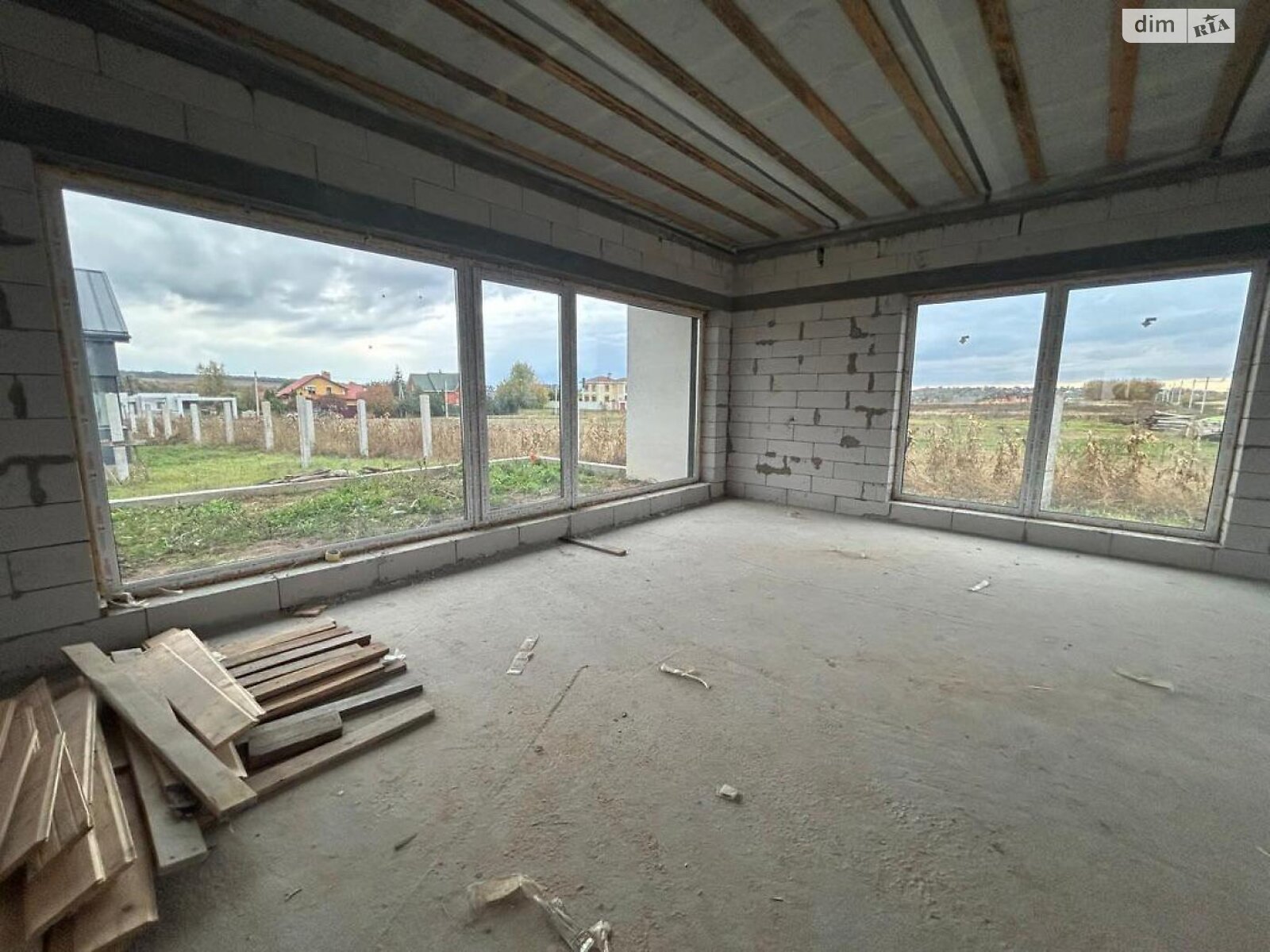 одноэтажный дом, 120 кв. м, газобетон. Продажа в Белогородке фото 1