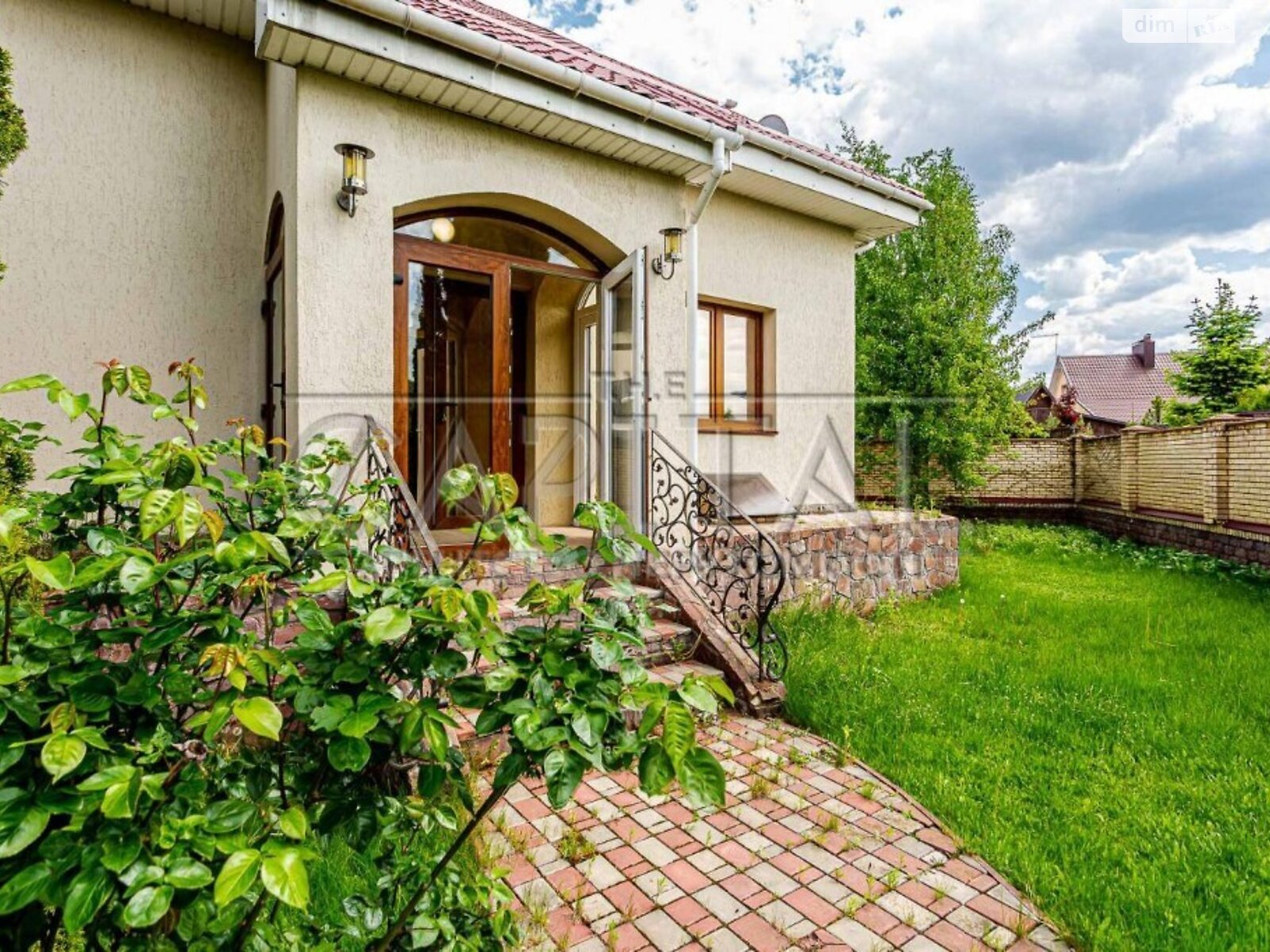 двухэтажный дом с отоплением, 231.1 кв. м, кирпич. Продажа в Шевченково фото 1 двухэтажный дом с отоплением, 231.1 кв. м, кирпич. Продажа в Шевченково фото 1