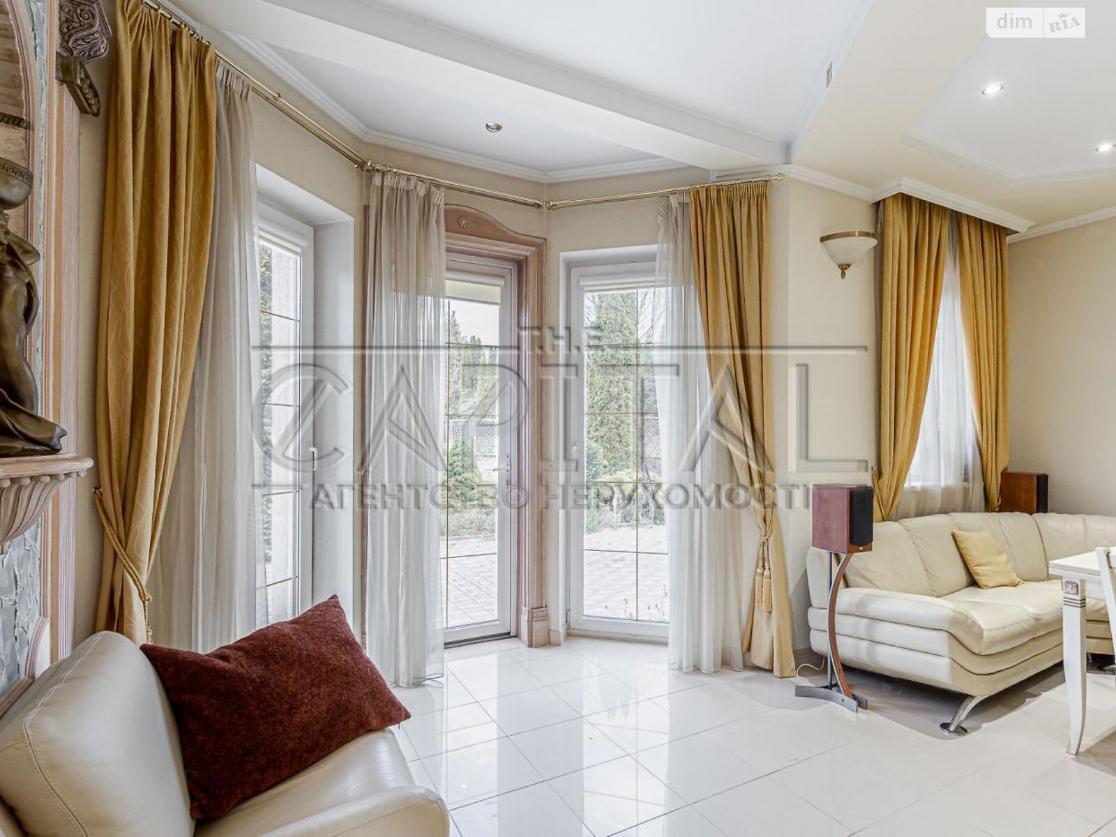 двоповерховий будинок з гаражем, 231.1 кв. м, цегла. Продаж у Білогородці фото 1 двоповерховий будинок з гаражем, 231.1 кв. м, цегла. Продаж у Білогородці фото 1