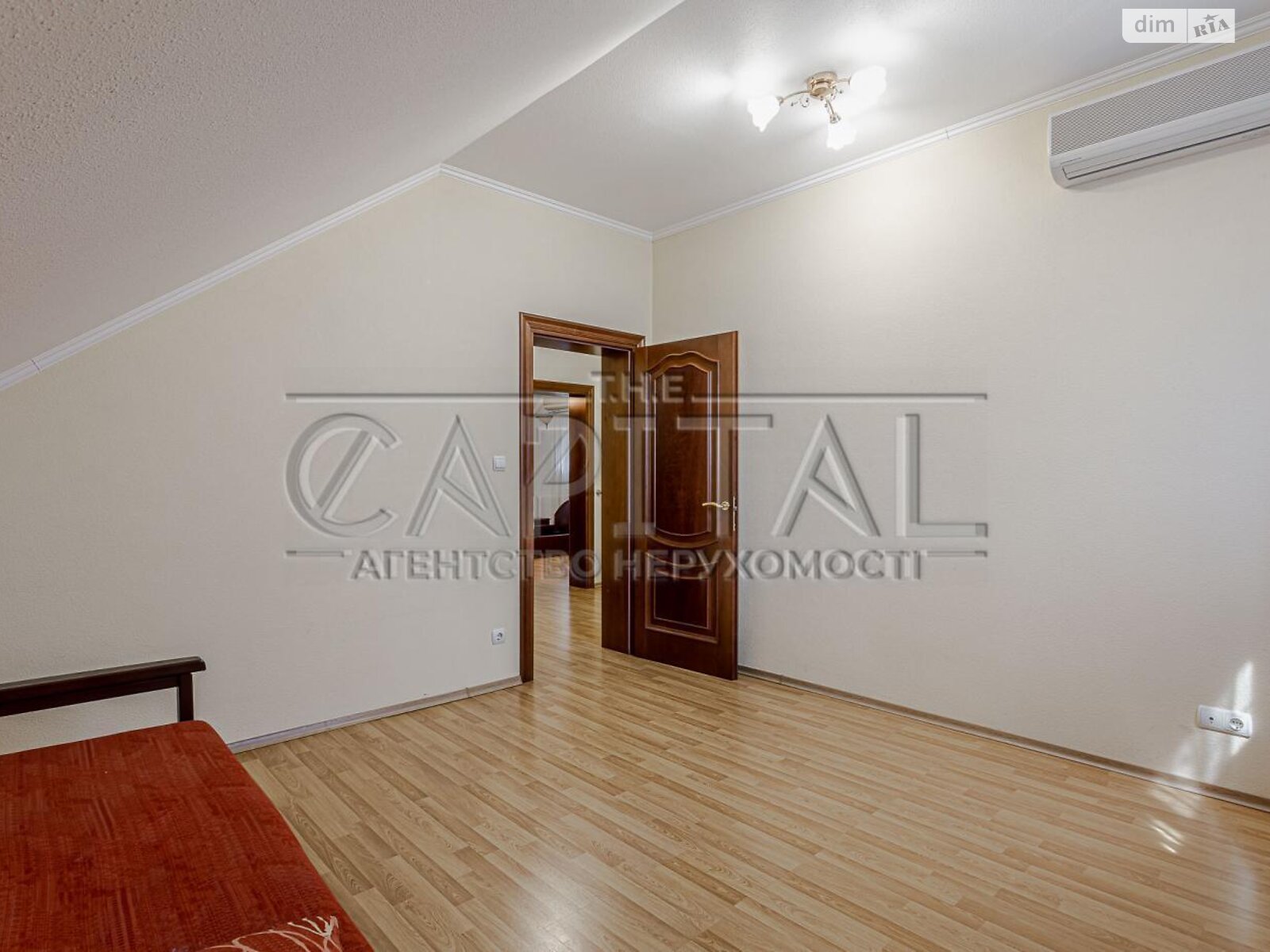двухэтажный дом с верандой, 231.1 кв. м, кирпич. Продажа в Белогородке фото 1 двухэтажный дом с верандой, 231.1 кв. м, кирпич. Продажа в Белогородке фото 1