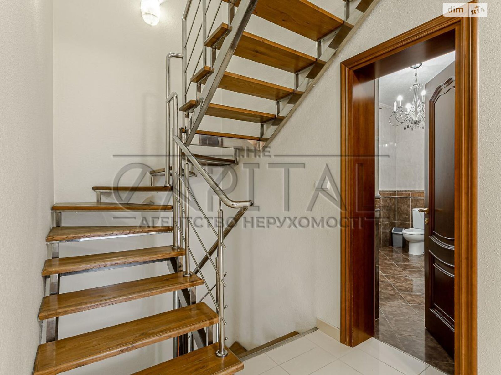 двухэтажный дом с верандой, 231.1 кв. м, кирпич. Продажа в Белогородке фото 1 двухэтажный дом с верандой, 231.1 кв. м, кирпич. Продажа в Белогородке фото 1
