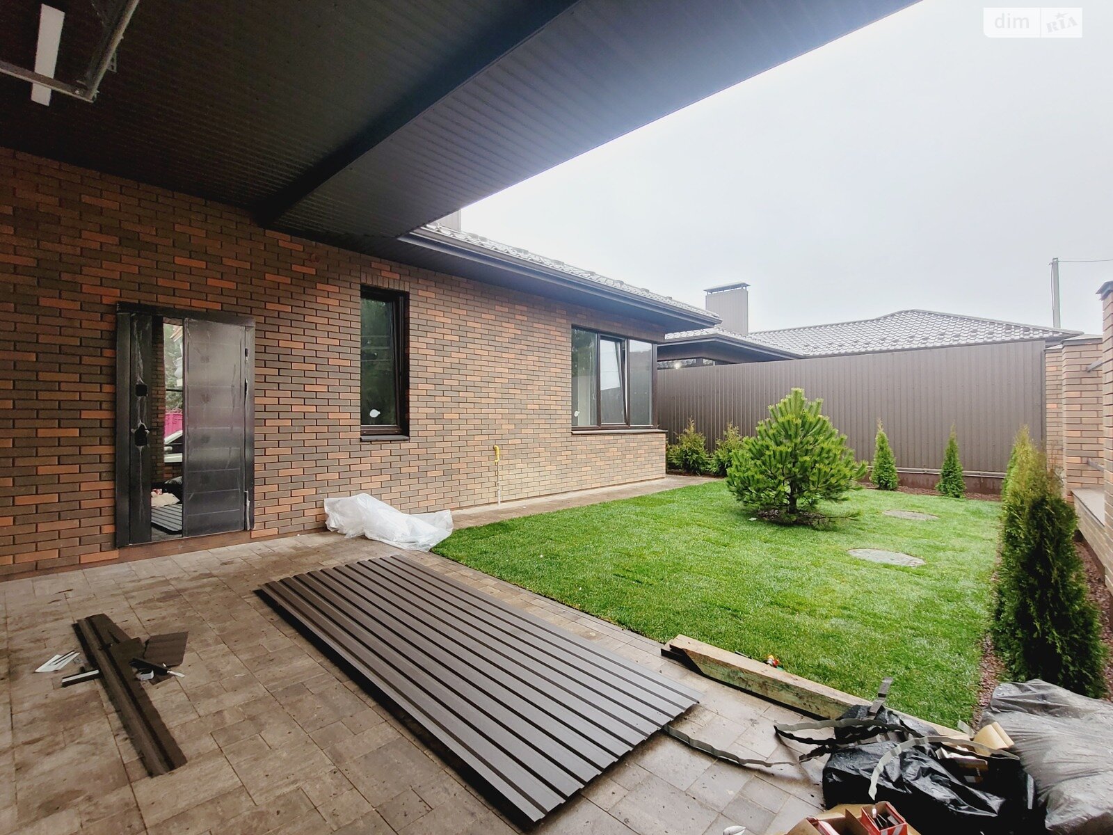 одноэтажный дом, 135 кв. м, кирпич. Продажа в Белогородке фото 1