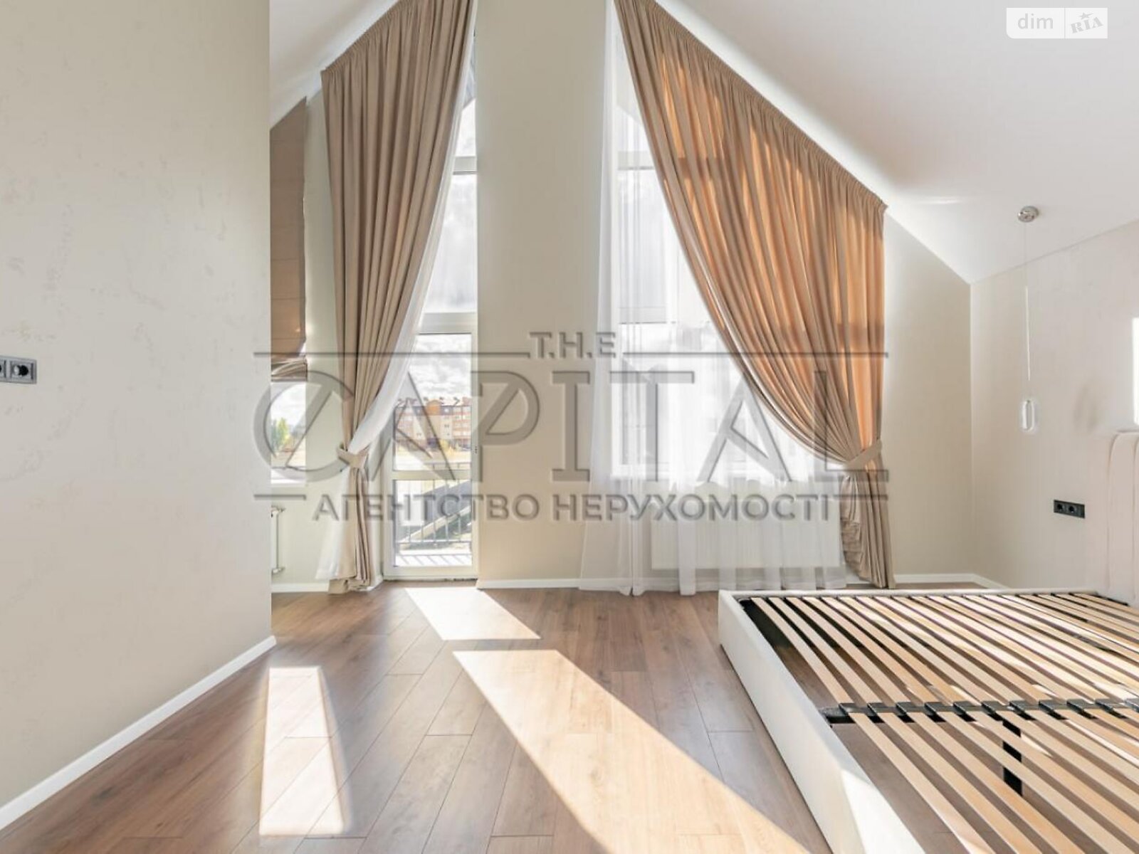 двухэтажный дом с балконом, 150 кв. м, кирпич. Продажа в Белогородке фото 1 двухэтажный дом с балконом, 150 кв. м, кирпич. Продажа в Белогородке фото 1
