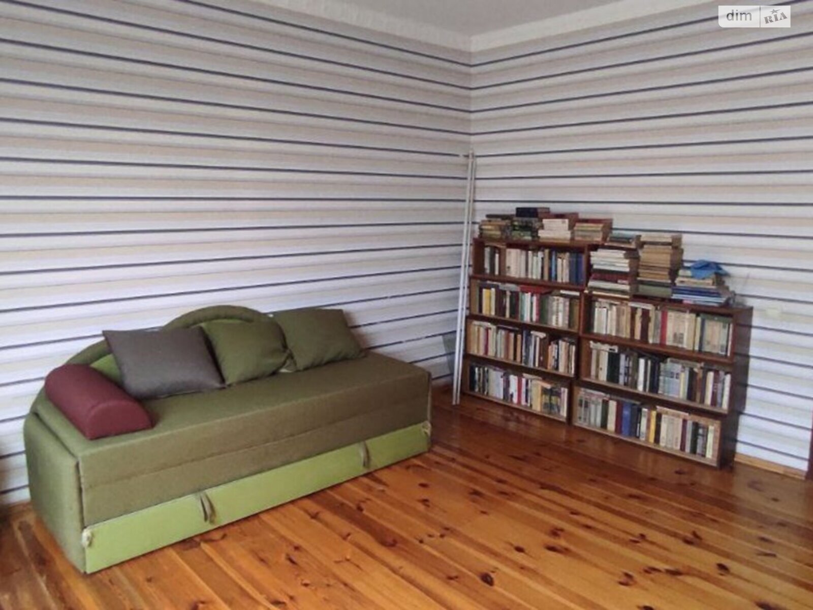 триповерховий будинок, 100 кв. м, цегла. Продаж у Білогородці фото 1 триповерховий будинок, 100 кв. м, цегла. Продаж у Білогородці фото 1