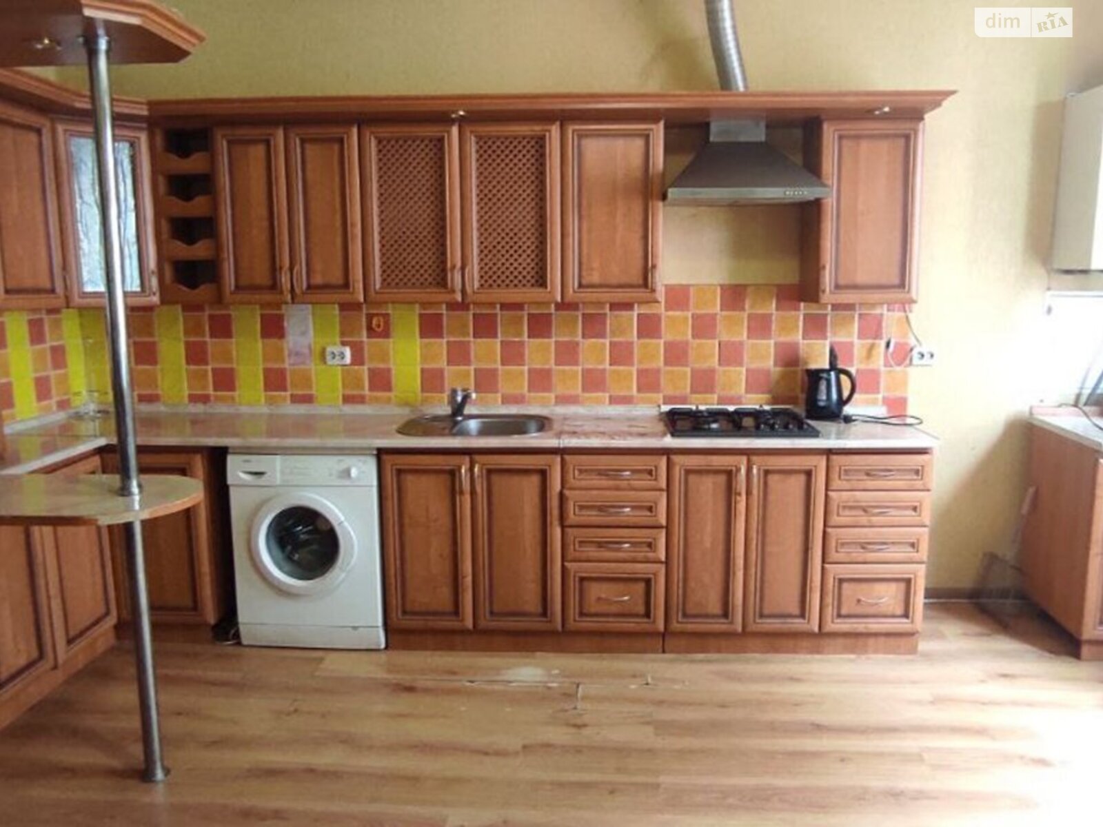 триповерховий будинок, 100 кв. м, цегла. Продаж у Білогородці фото 1 триповерховий будинок, 100 кв. м, цегла. Продаж у Білогородці фото 1