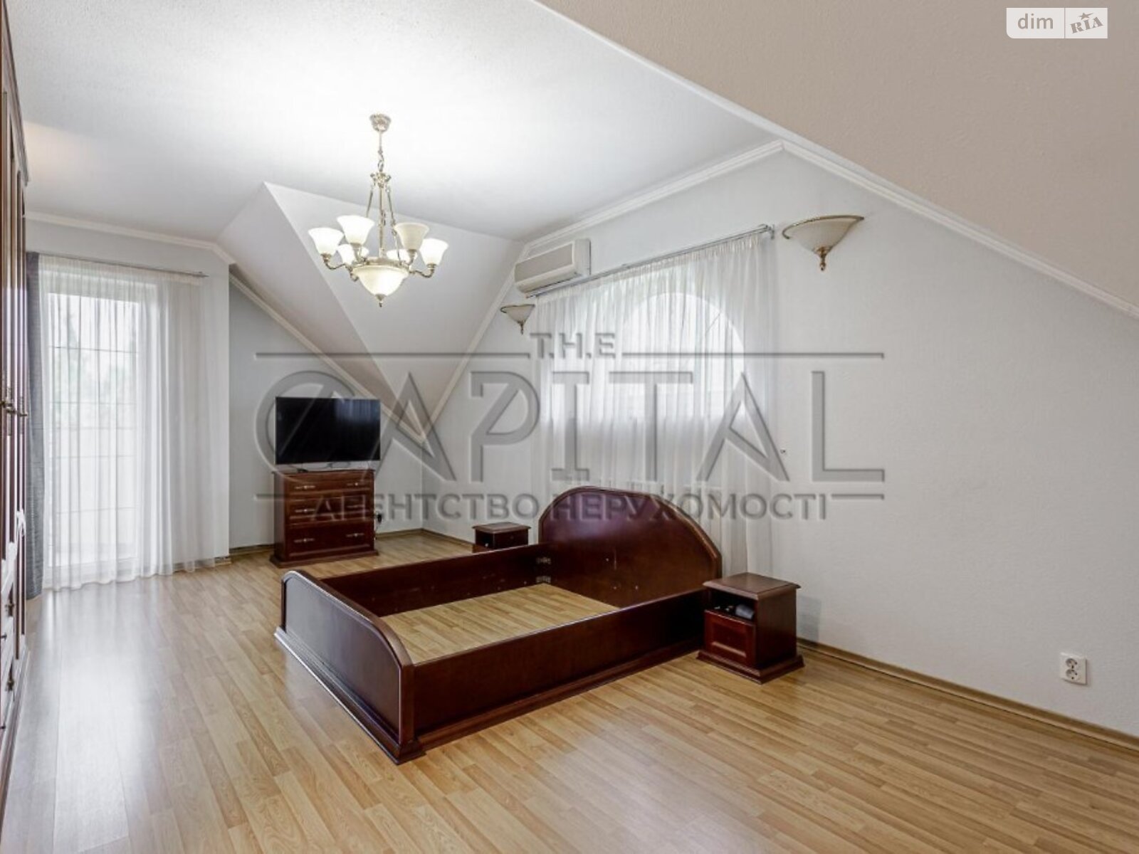 двоповерховий будинок з опаленням, 231.1 кв. м, цегла. Продаж у Білогородці фото 1 двоповерховий будинок з опаленням, 231.1 кв. м, цегла. Продаж у Білогородці фото 1