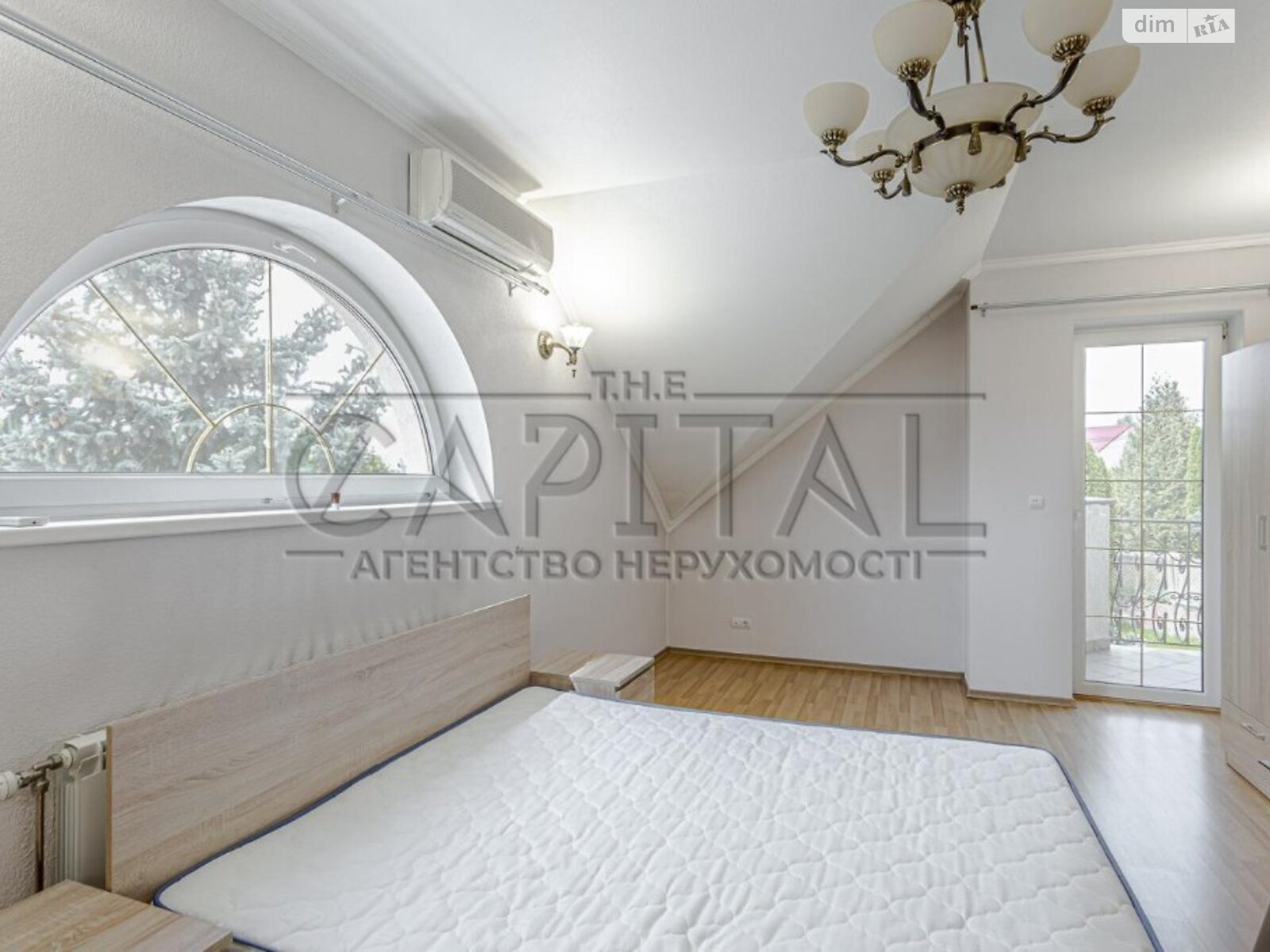 двоповерховий будинок з опаленням, 231.1 кв. м, цегла. Продаж у Білогородці фото 1 двоповерховий будинок з опаленням, 231.1 кв. м, цегла. Продаж у Білогородці фото 1