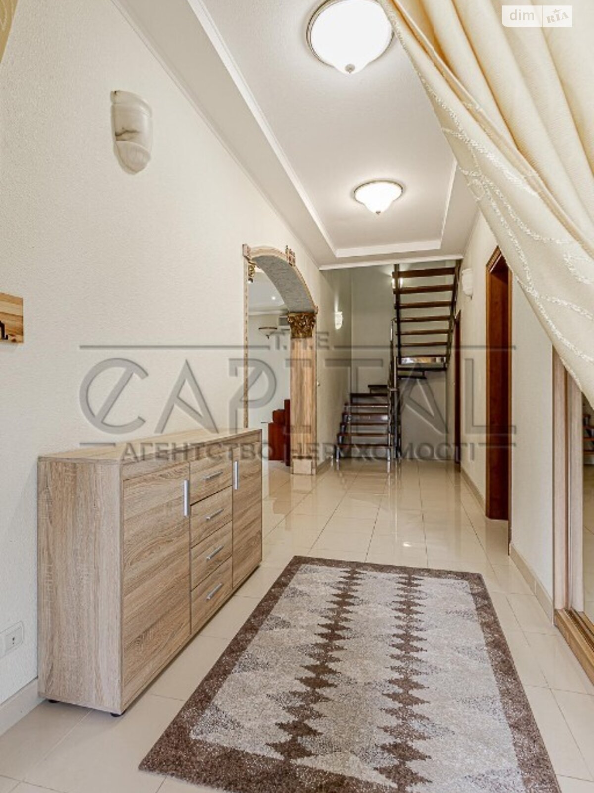 двоповерховий будинок з опаленням, 231.1 кв. м, цегла. Продаж у Білогородці фото 1 двоповерховий будинок з опаленням, 231.1 кв. м, цегла. Продаж у Білогородці фото 1