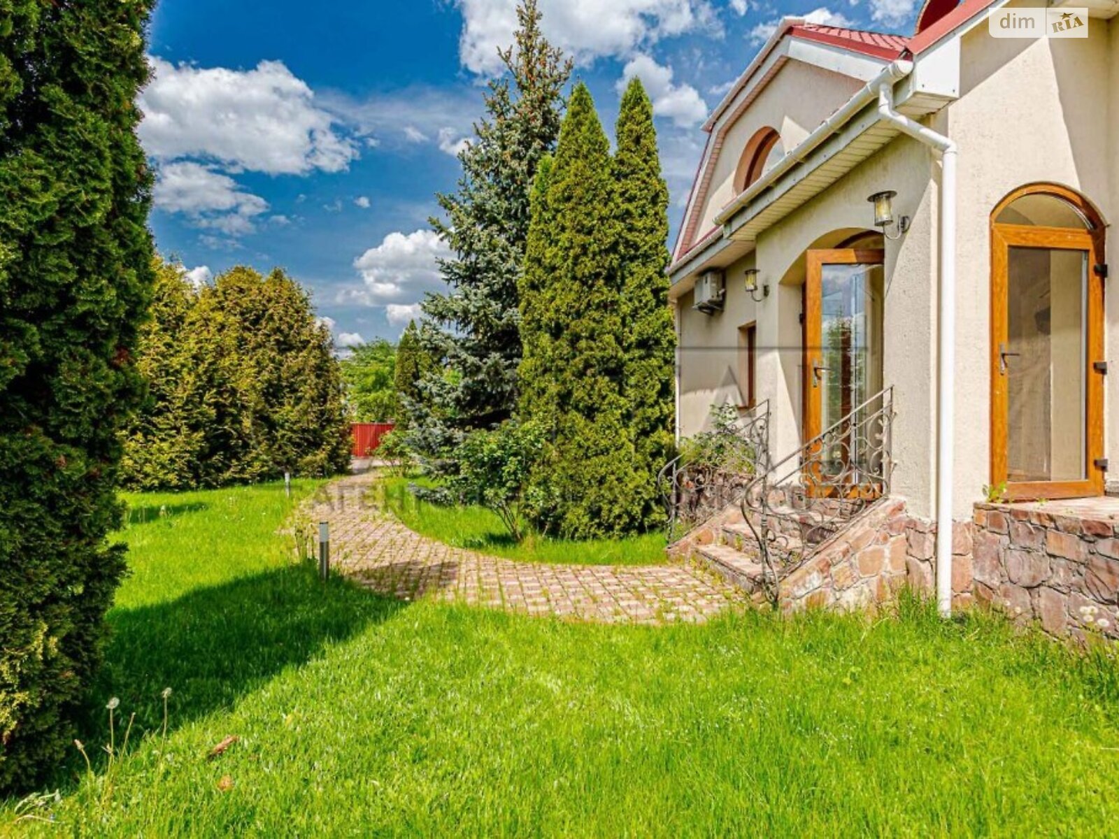 двоповерховий будинок з опаленням, 231.1 кв. м, цегла. Продаж у Білогородці фото 1