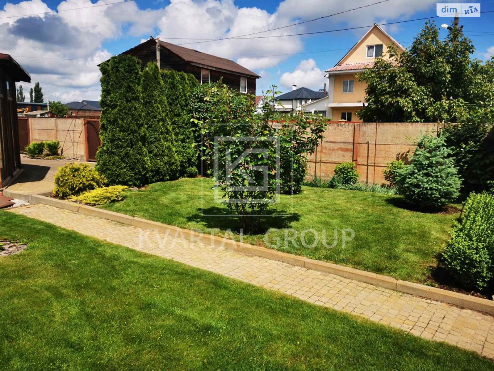 двухэтажный дом с верандой, 272 кв. м, кирпич. Продажа в Белогородке фото 1