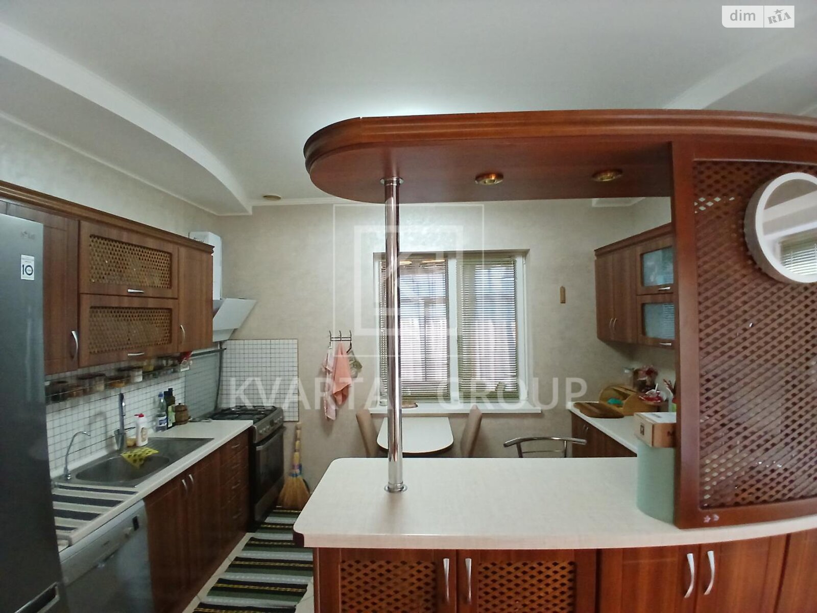 двухэтажный дом с верандой, 272 кв. м, кирпич. Продажа в Белогородке фото 1