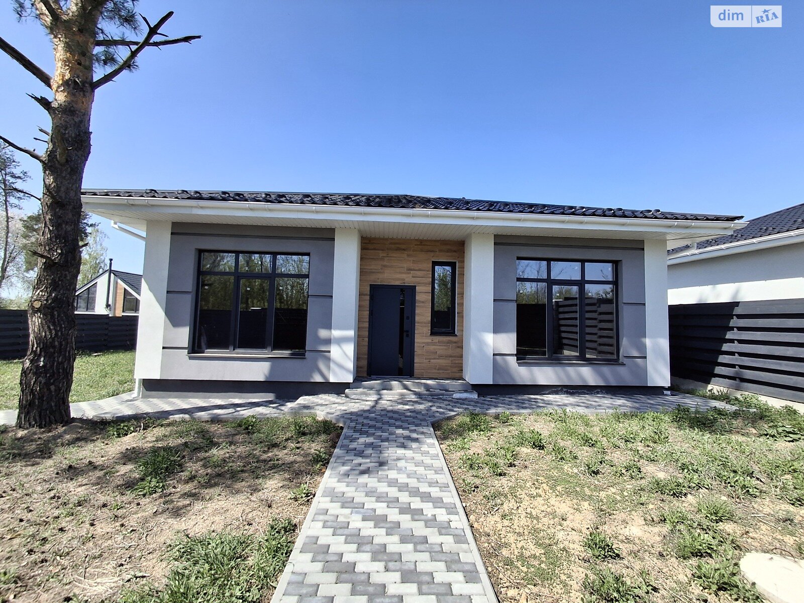 одноэтажный дом, 115 кв. м, кирпич. Продажа в Белогородке фото 1 одноэтажный дом, 115 кв. м, кирпич. Продажа в Белогородке фото 1