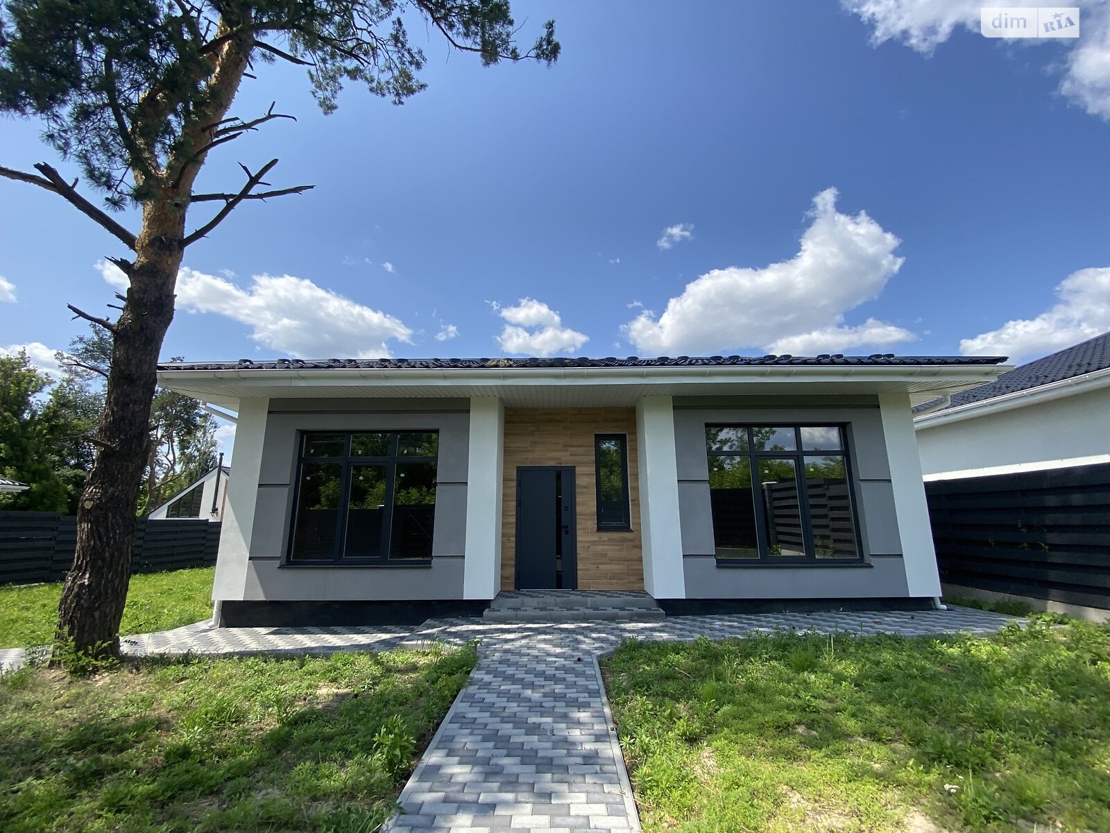 одноповерховий будинок, 115 кв. м, цегла. Продаж у Білогородці фото 1