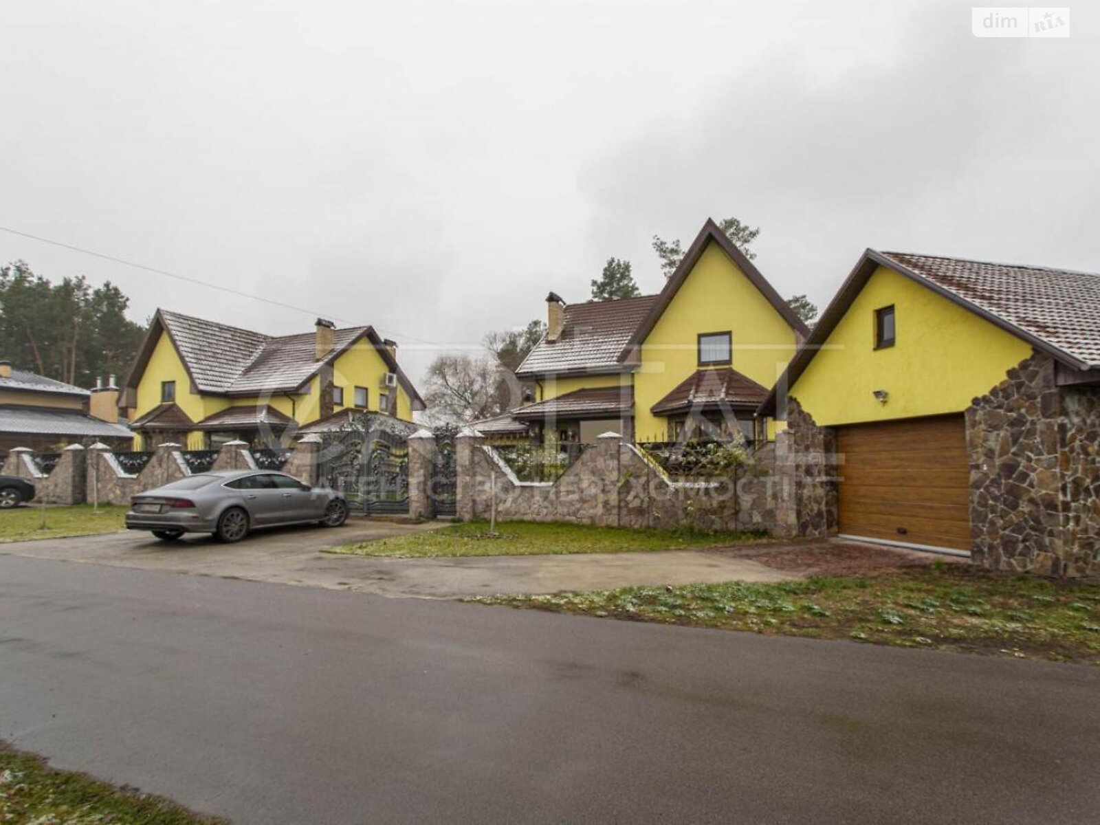 двухэтажный дом с балконом, 207.2 кв. м, кирпич. Продажа в Белогородке фото 1 двухэтажный дом с балконом, 207.2 кв. м, кирпич. Продажа в Белогородке фото 1