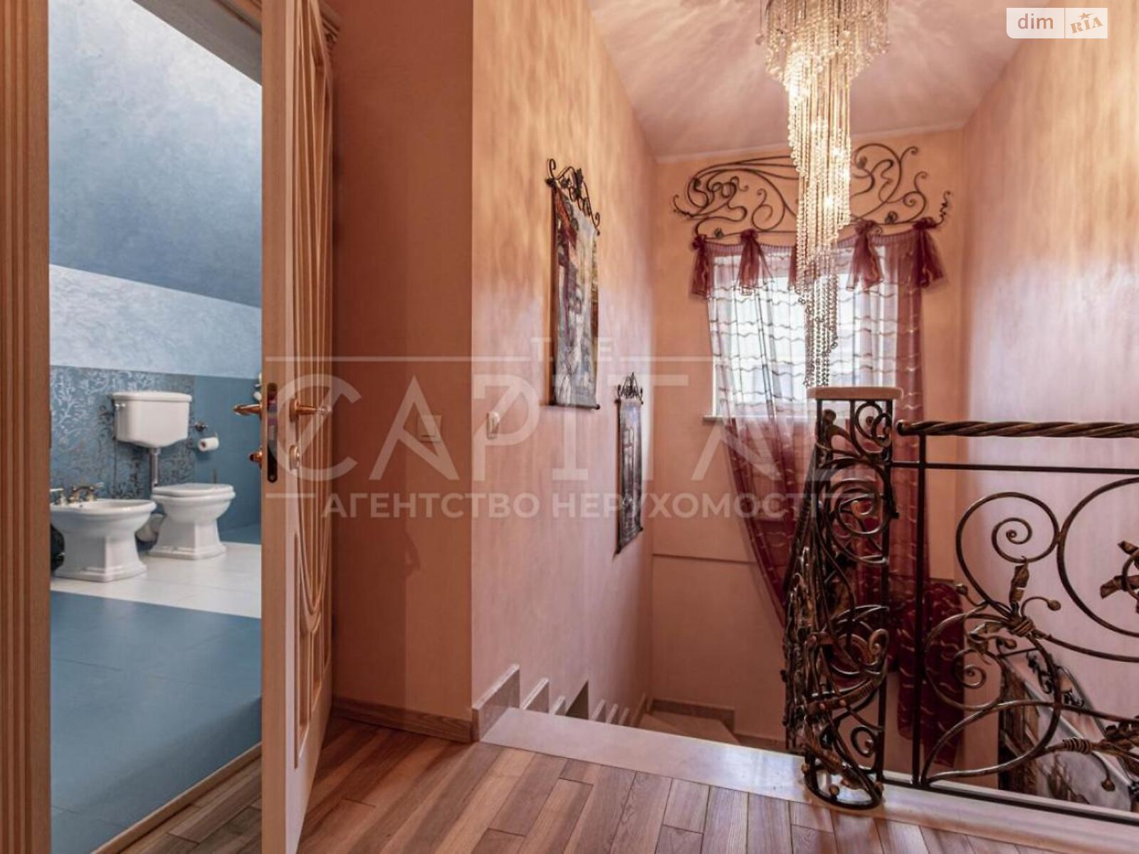двухэтажный дом с балконом, 207.2 кв. м, кирпич. Продажа в Белогородке фото 1 двухэтажный дом с балконом, 207.2 кв. м, кирпич. Продажа в Белогородке фото 1