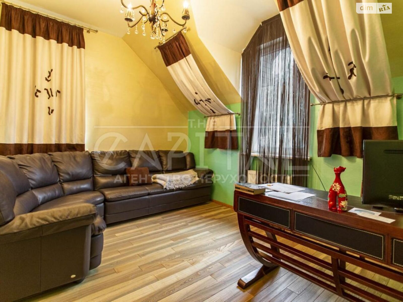 двухэтажный дом с балконом, 207.2 кв. м, кирпич. Продажа в Белогородке фото 1 двухэтажный дом с балконом, 207.2 кв. м, кирпич. Продажа в Белогородке фото 1