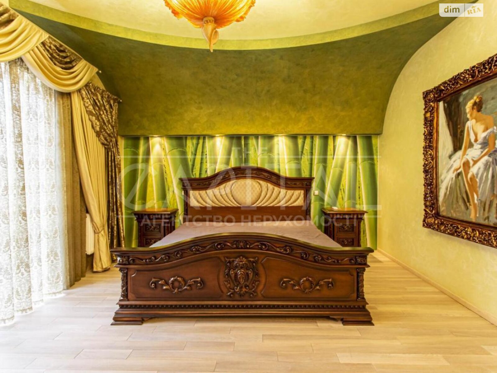 двухэтажный дом с балконом, 207.2 кв. м, кирпич. Продажа в Белогородке фото 1 двухэтажный дом с балконом, 207.2 кв. м, кирпич. Продажа в Белогородке фото 1