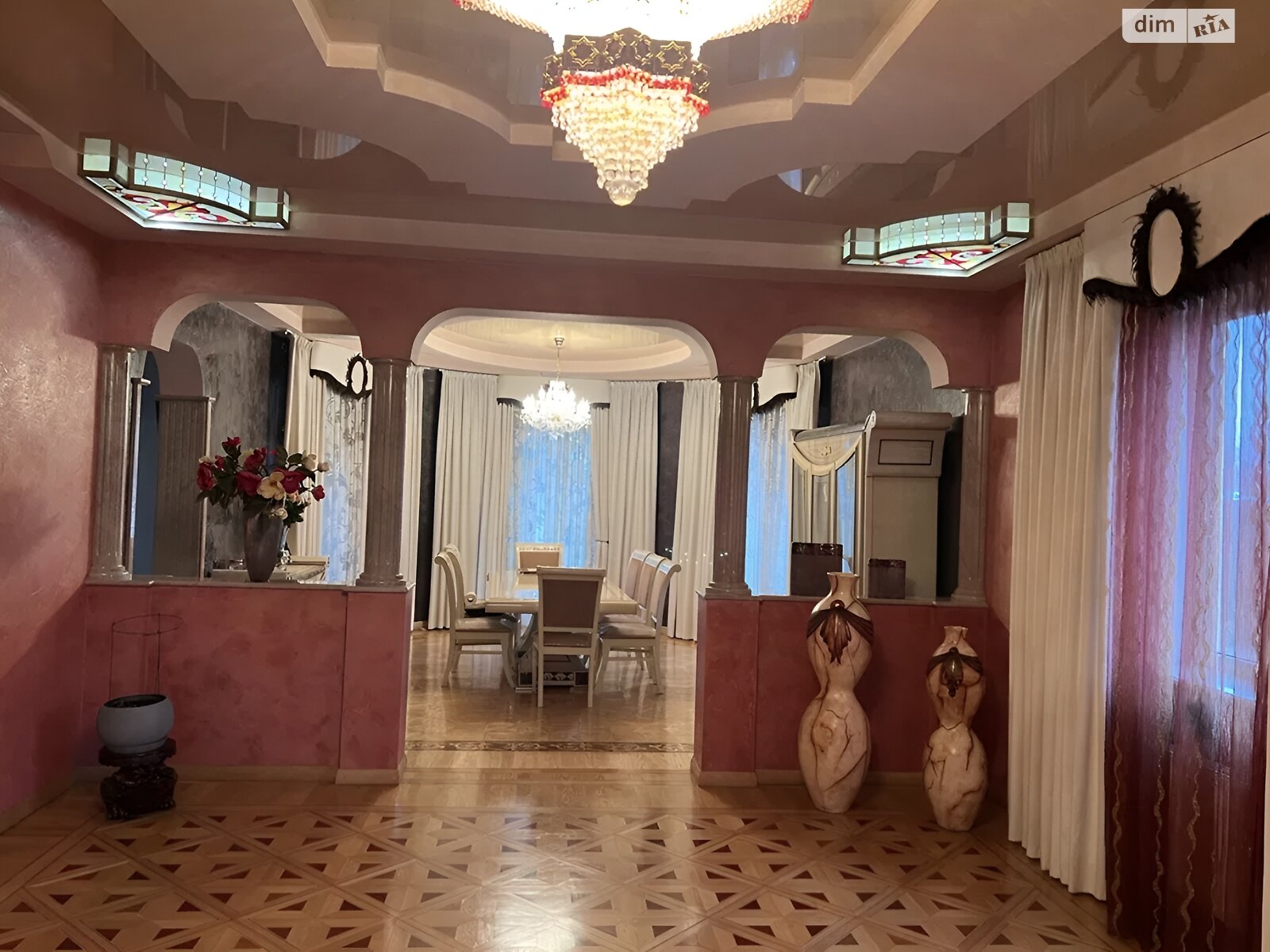 двухэтажный дом с балконом, 207.2 кв. м, кирпич. Продажа в Белогородке фото 1 двухэтажный дом с балконом, 207.2 кв. м, кирпич. Продажа в Белогородке фото 1
